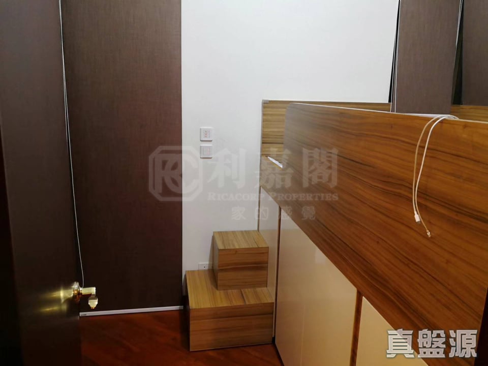 PARK IVY Medium Floor Zone Flat A Olympic Station/Nam Cheong