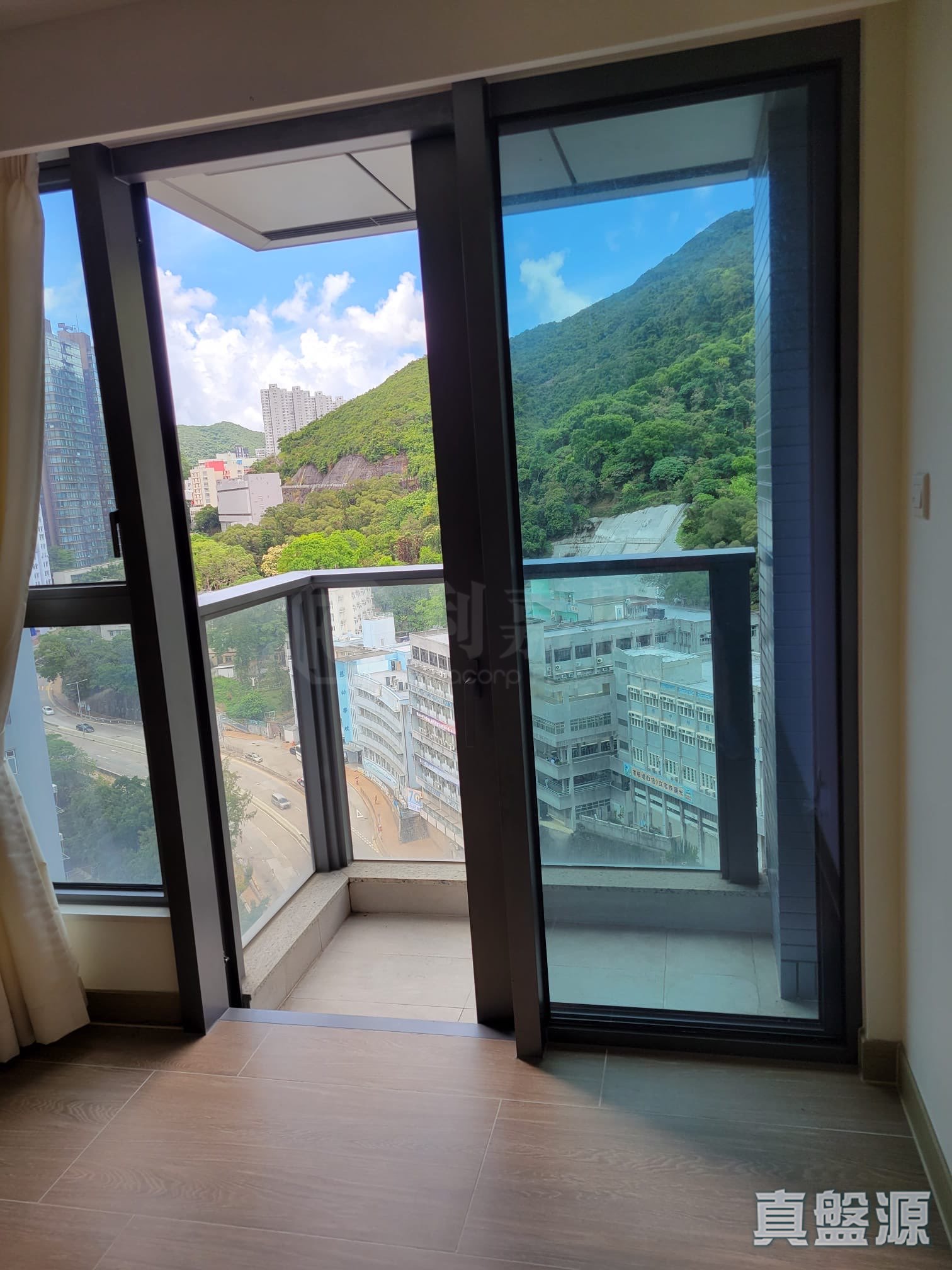 形荟 1B座 高层 A室 西湾河/筲箕湾