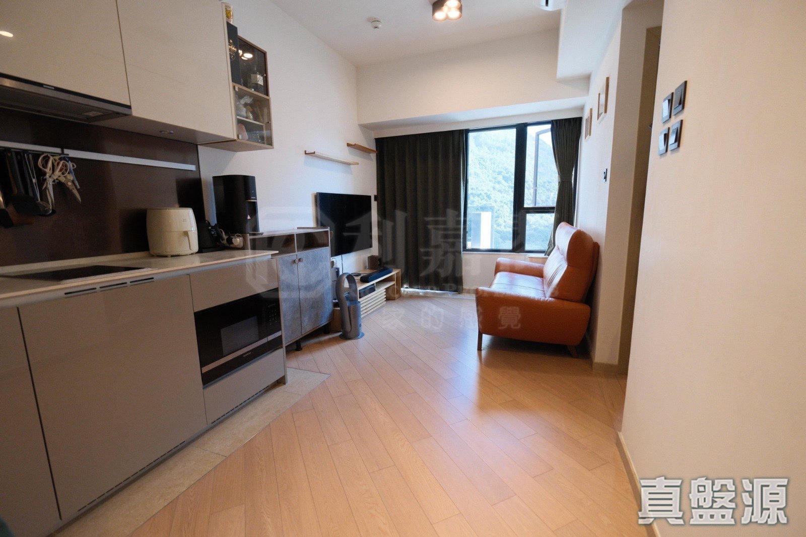 御半山 2期 2A座 中层 E室 屯门