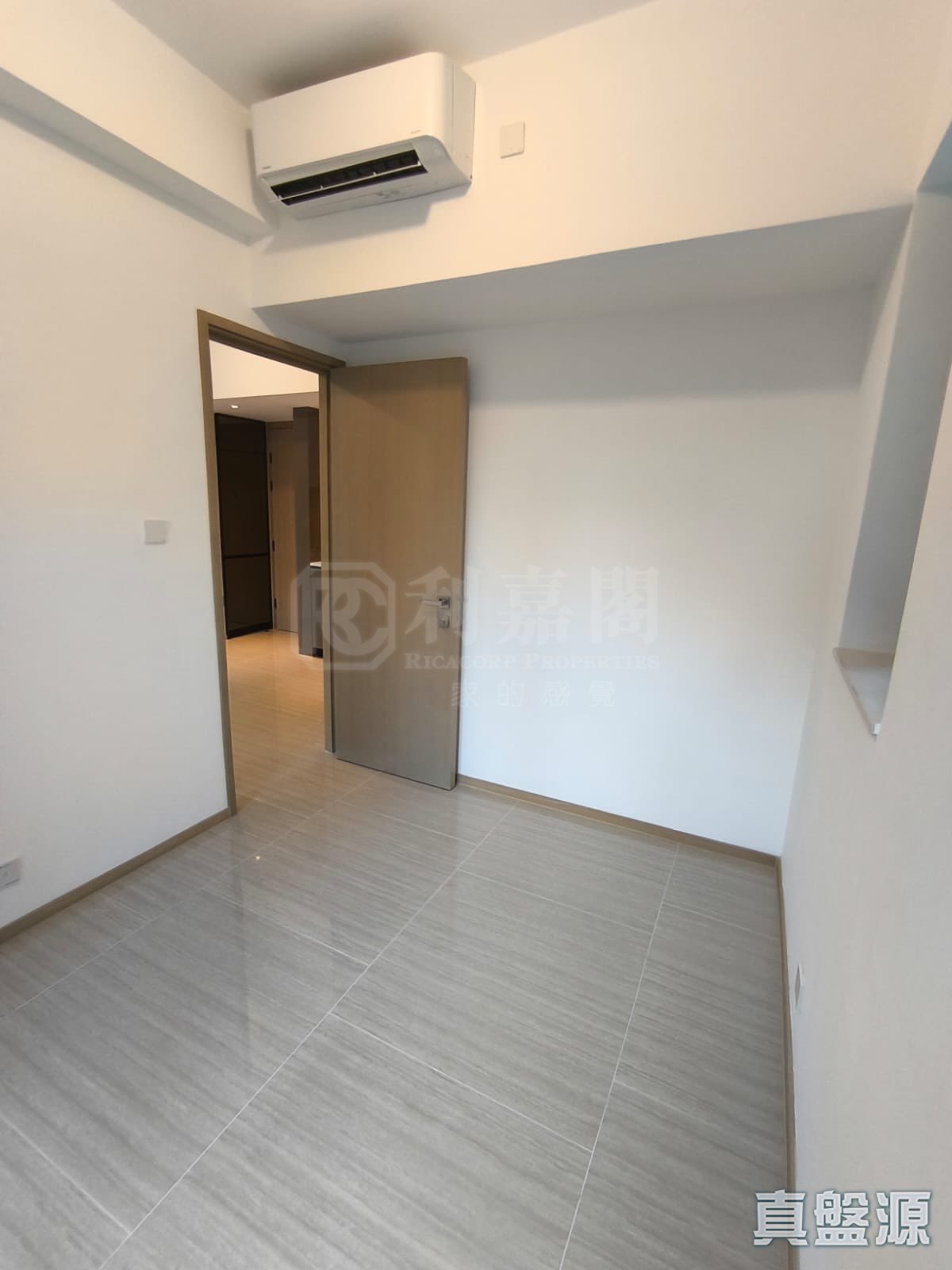 MORI TOWER 5 Low Floor Zone Flat H Sham Tseng/Castle Peak Road