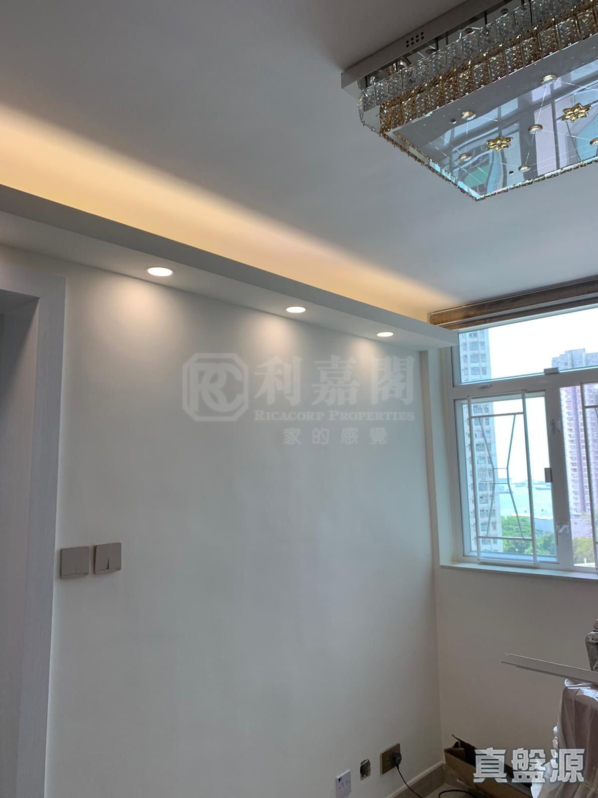 悅湖山莊 13座 高層 J室 屯門