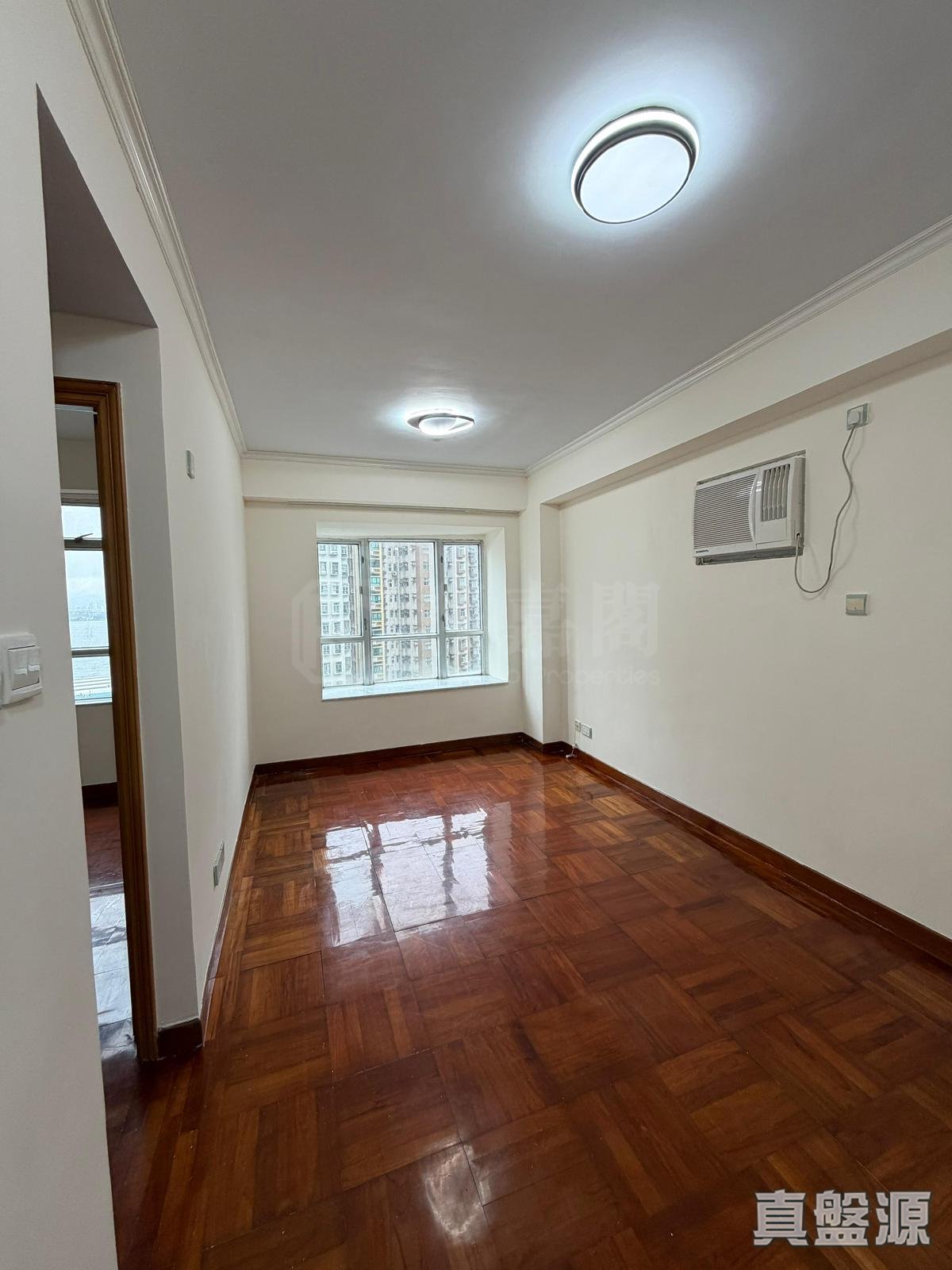 YUK MING TOWERS TOWER 1 High Floor Zone Flat B Central/Sheung Wan/Western District