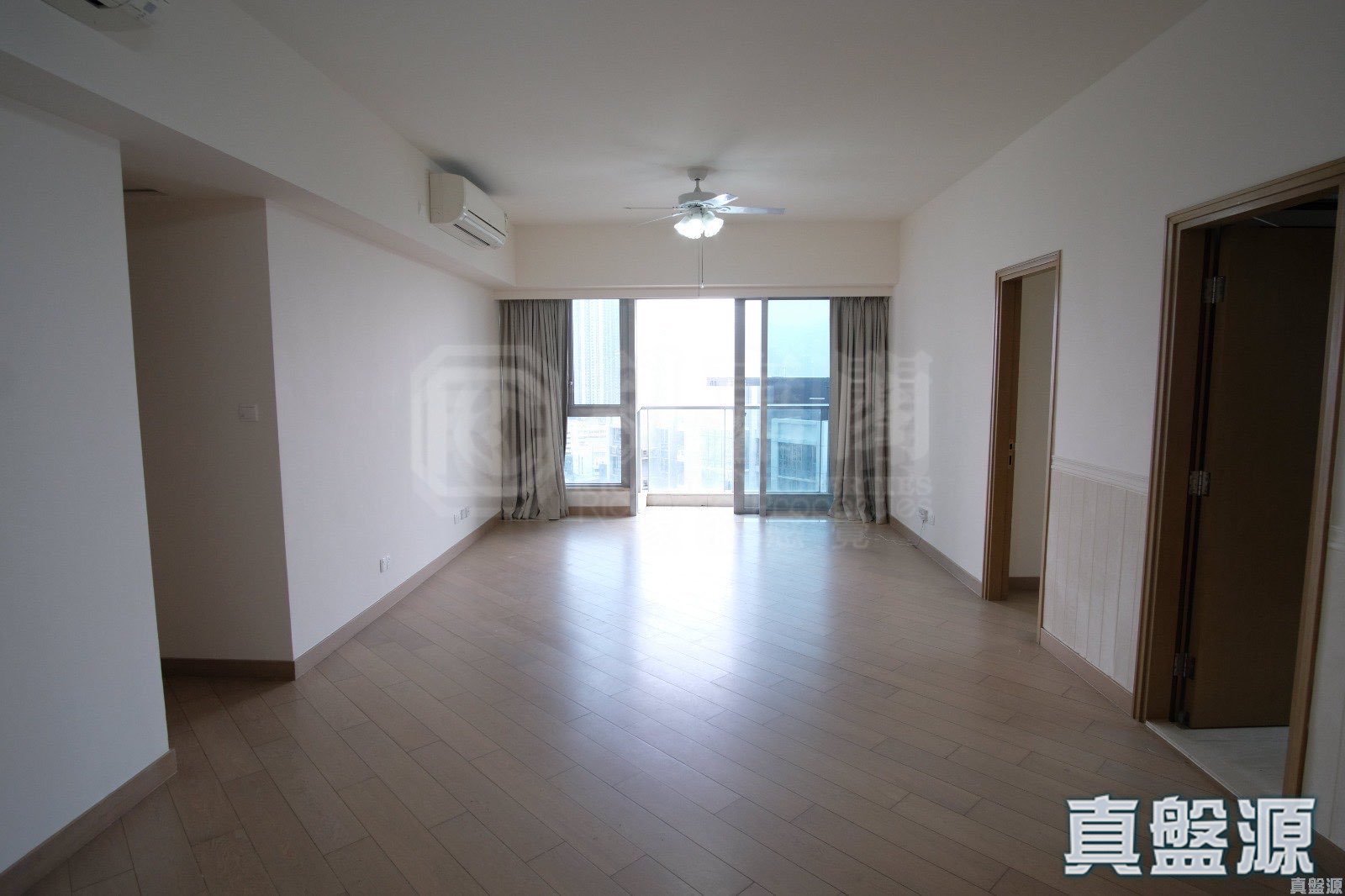 CULLINAN WEST PHASE 2A - Tower 2a Low Floor Zone Flat B Olympic Station/Nam Cheong