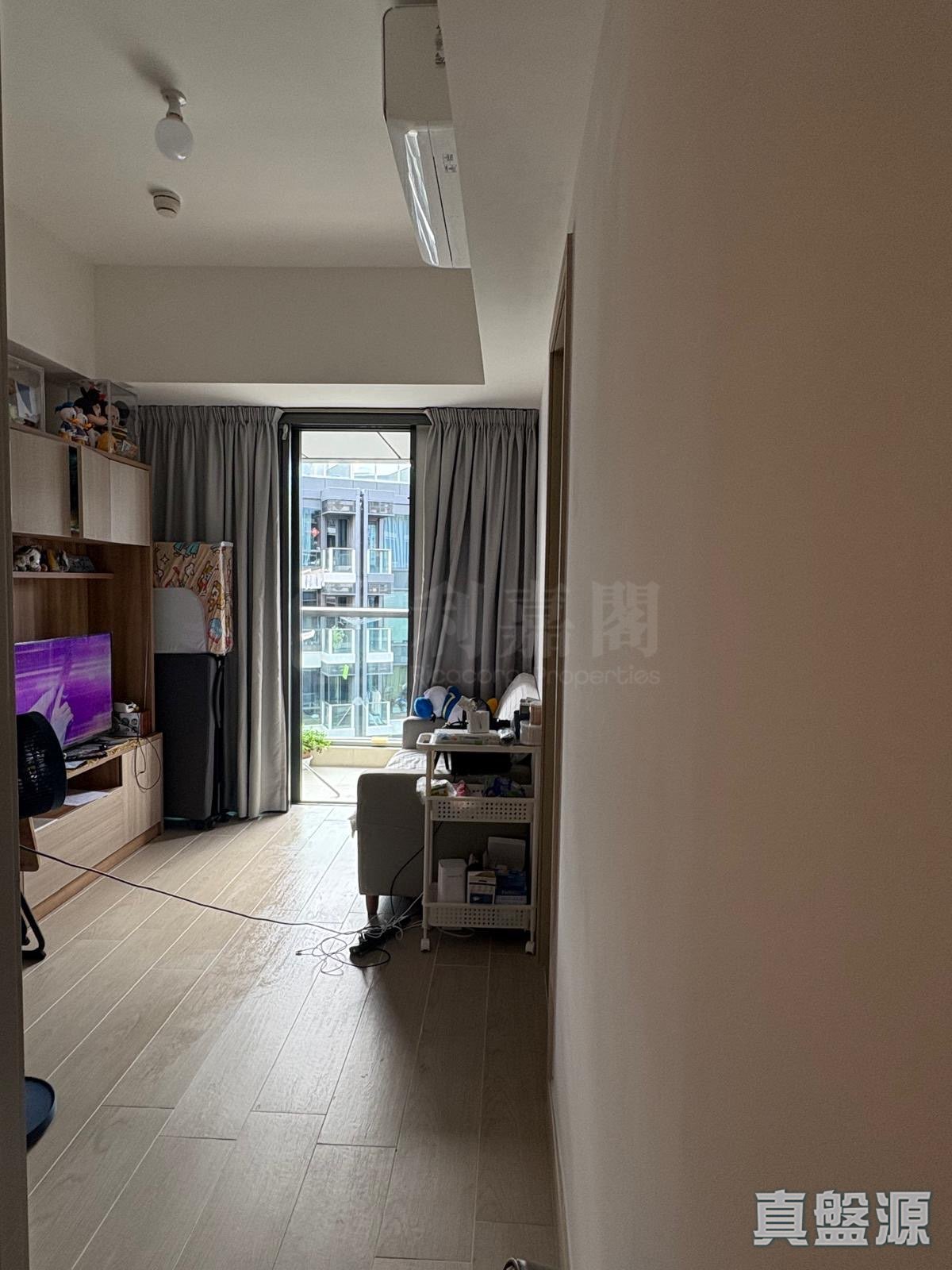 GOLD COAST BAY PHASE 1 THE UPPLAND - Tower 5b High Floor Zone Flat M Sham Tseng/Castle Peak Road