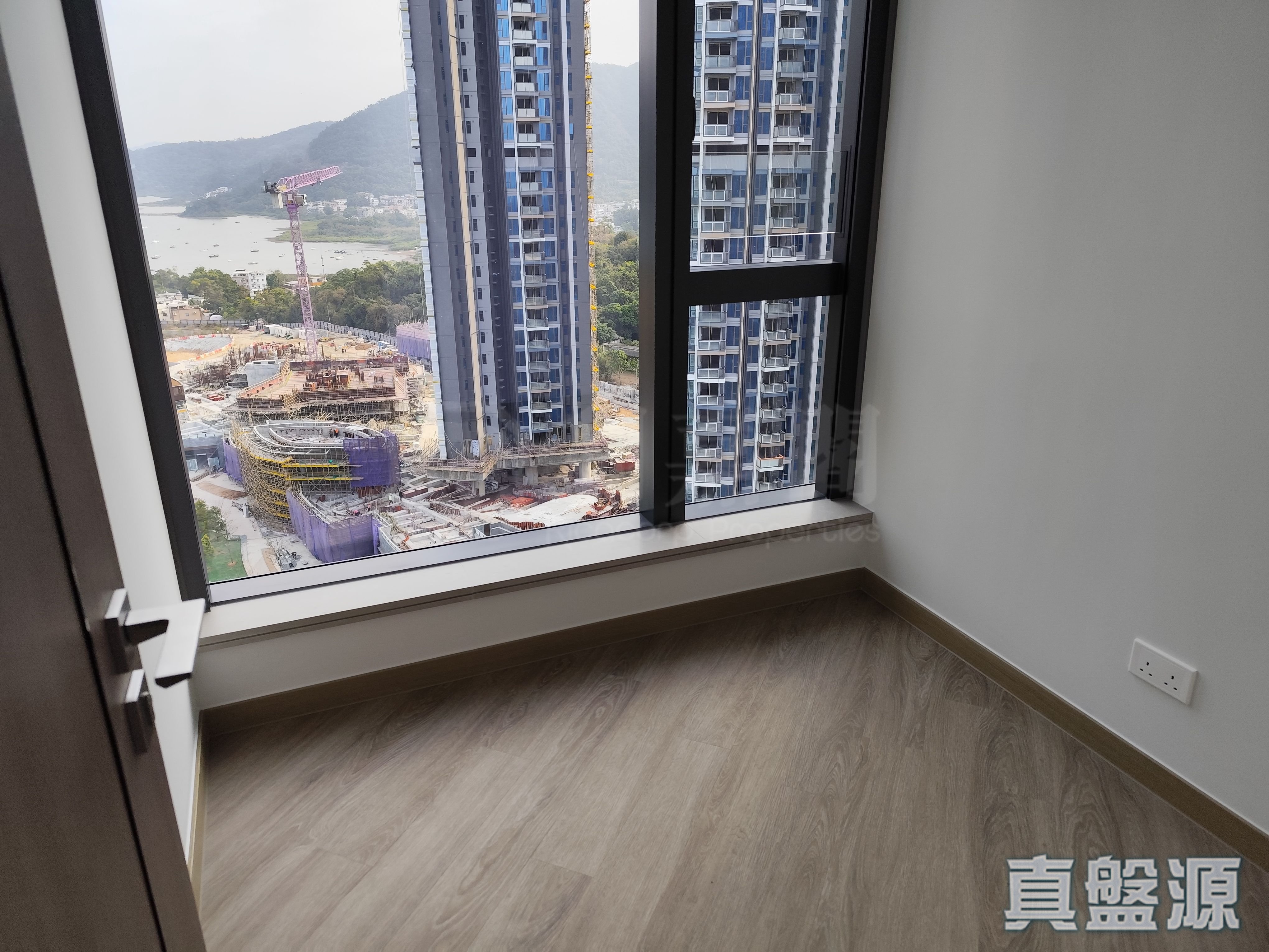 SIERRA SEA PHASE 1A (2) - Aqua Avenue Tower 5 High Floor Zone Flat E Sai Kung/Clear Water Bay