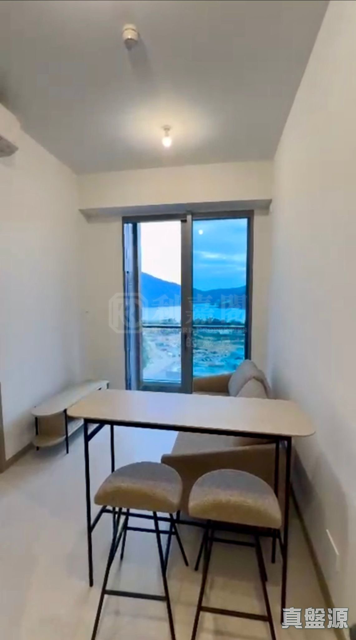 SIERRA SEA 1B期 Bleu Avenue 5座 中層 G室 西貢