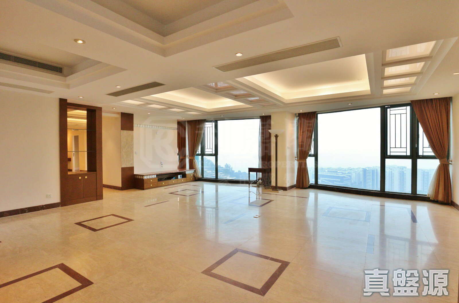 鹿茵山莊 鹿怡居 5座 高層 DE室 大埔