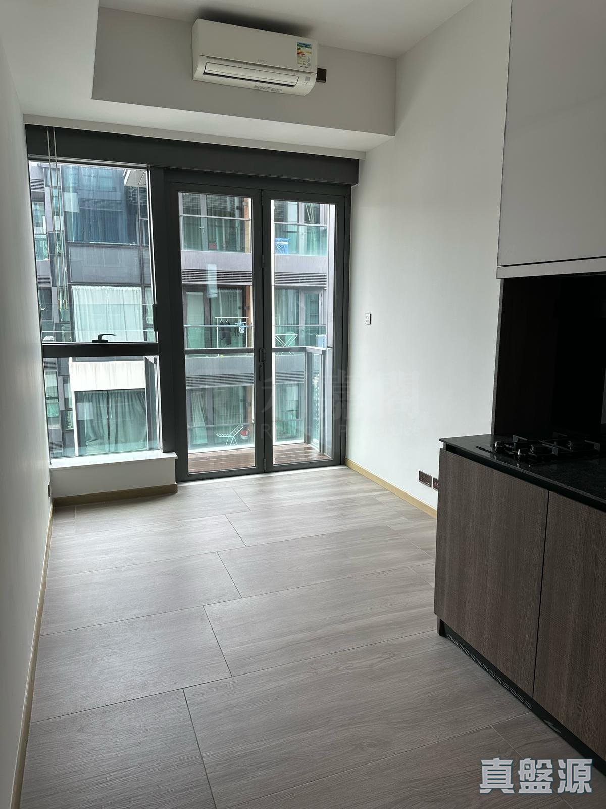 TWO．ARTLANE Very High Floor Zone Flat H Central/Sheung Wan/Western District