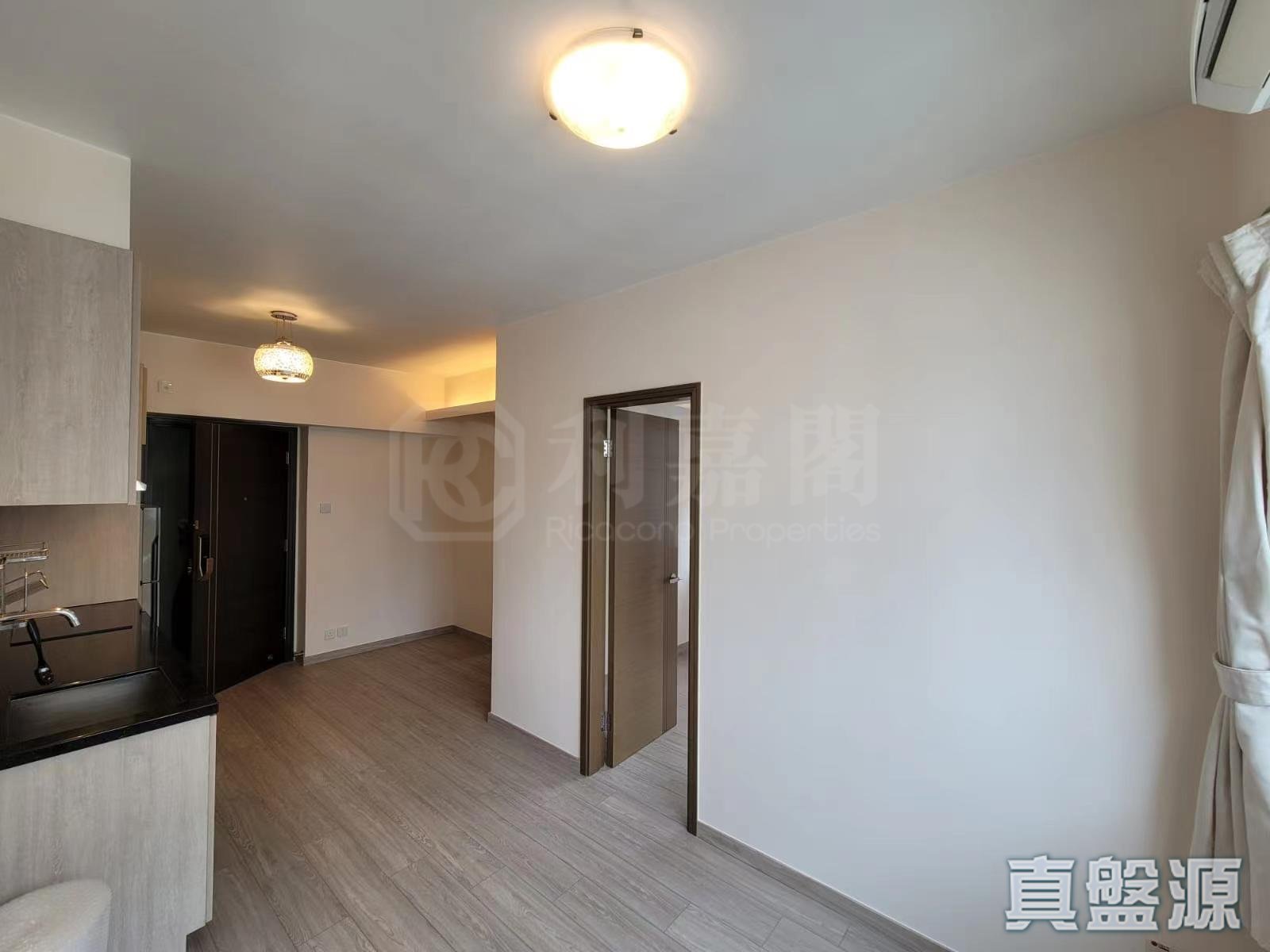 FELICITY BUILDING High Floor Zone Flat E Central/Sheung Wan/Western District