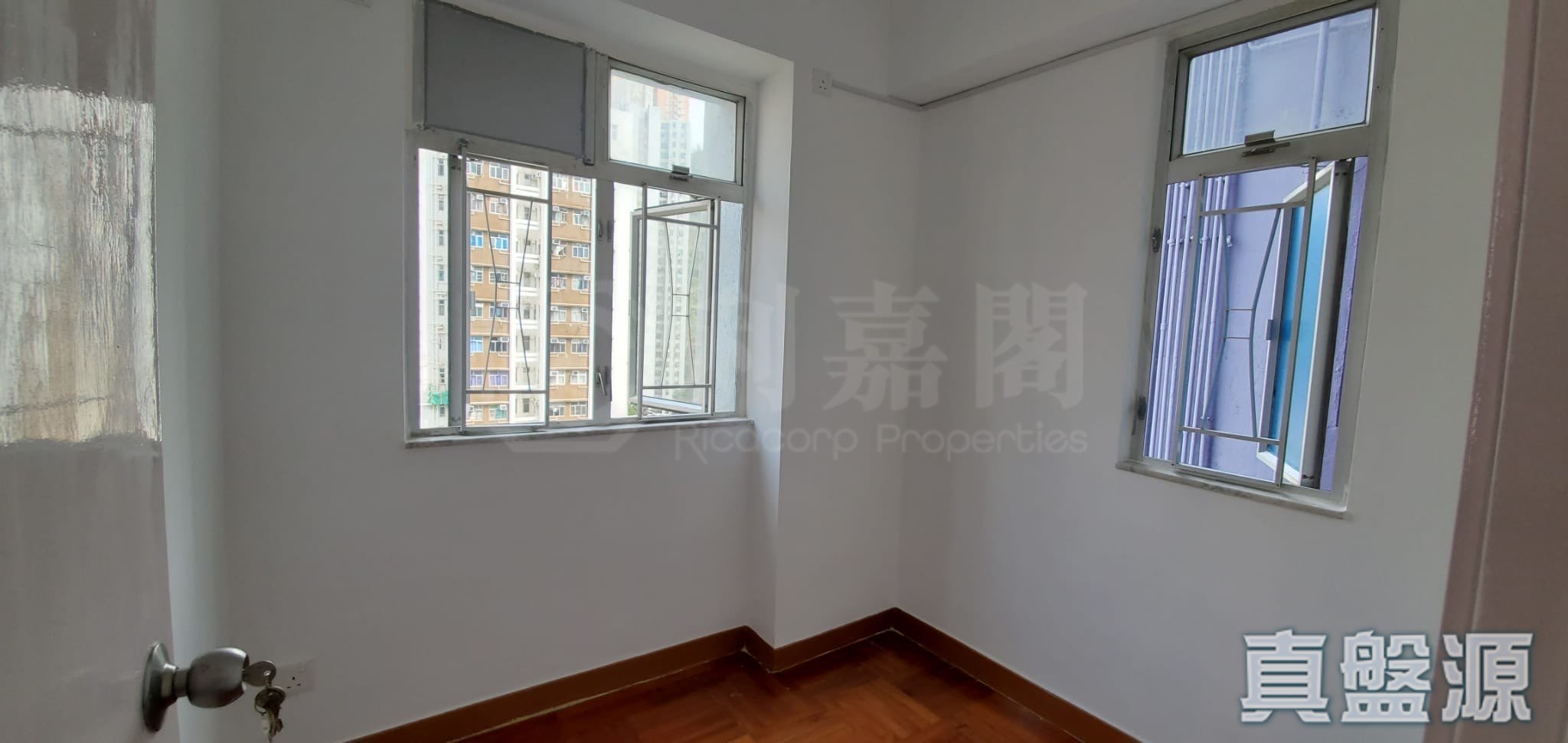 錦發大廈 高層 2室 屯門