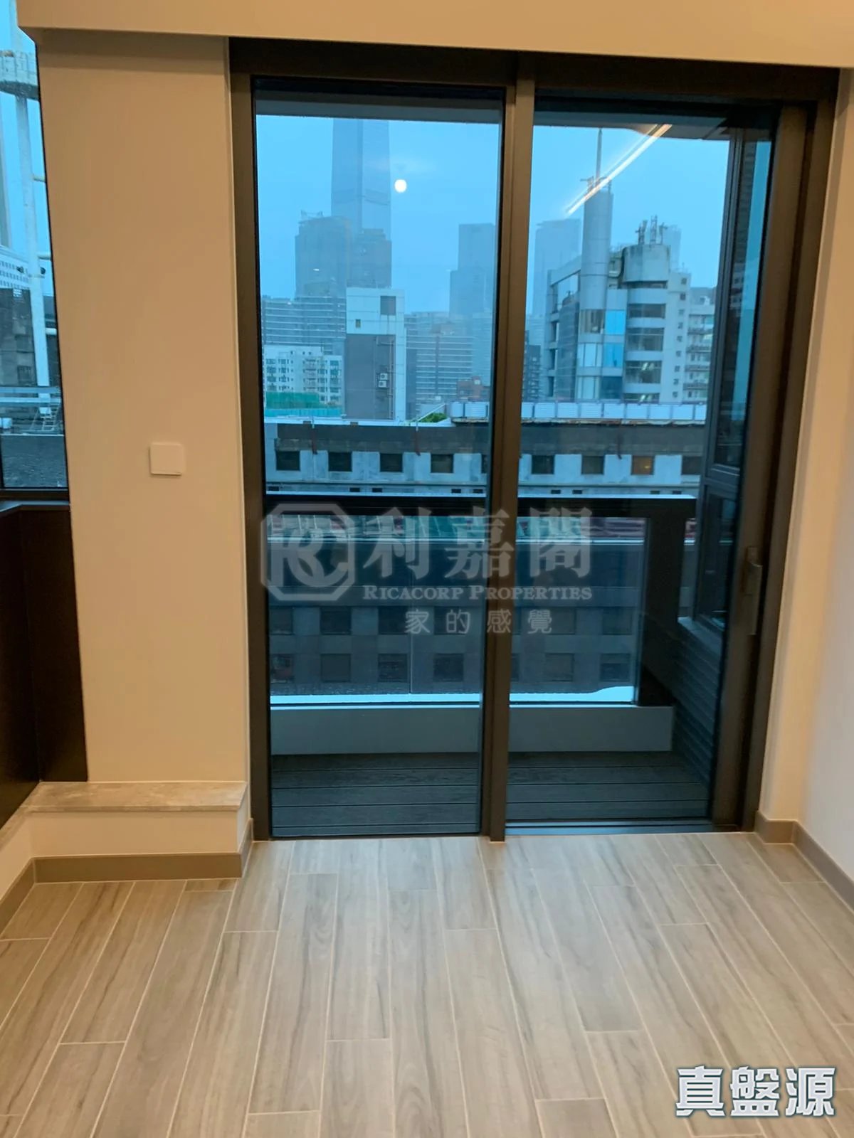 ARBOUR Kowloon Station/Tsim Sha Tsui/Jordan