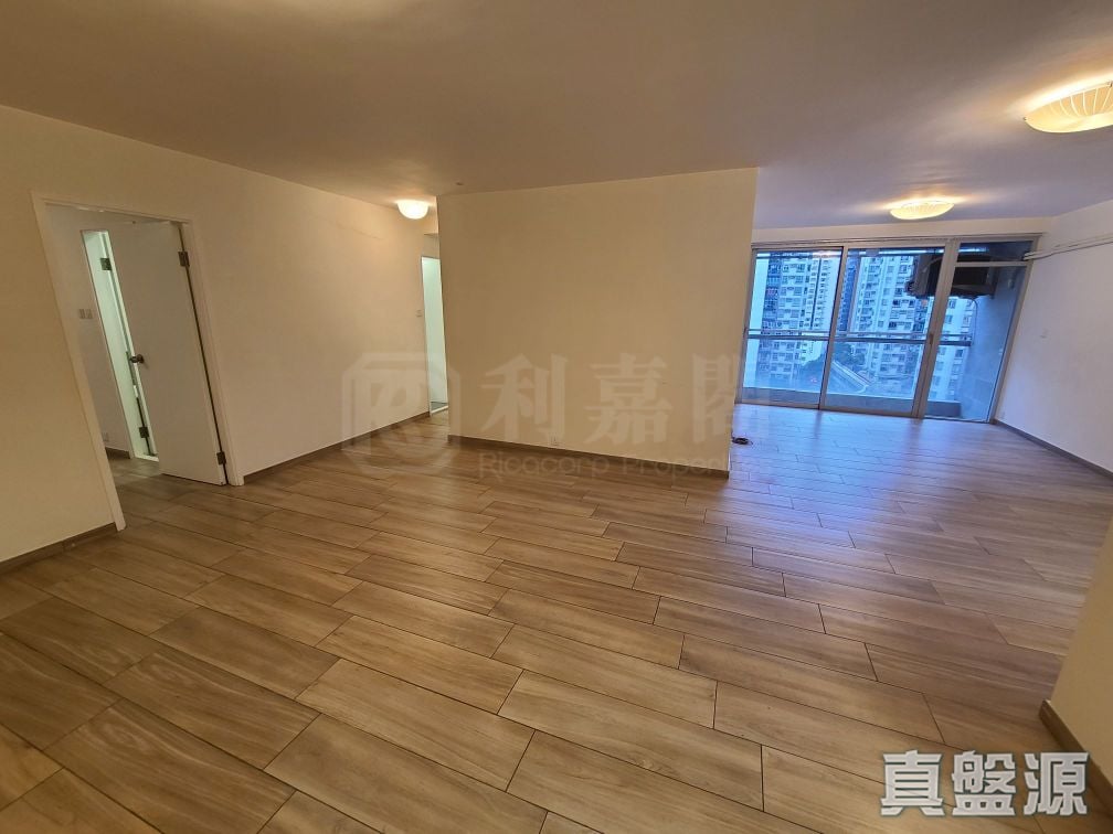 CITY GARDEN PHASE 2 - Block 13 Medium Floor Zone Flat A North Point/North Point Mid-Levels