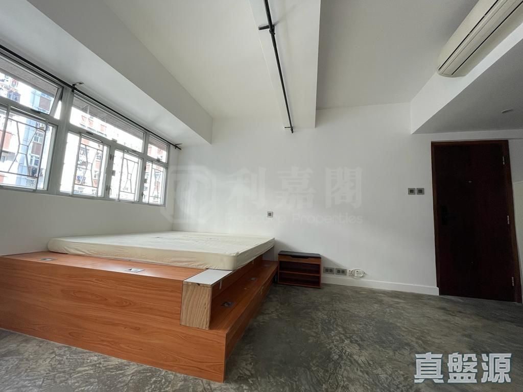 TAK LEE BUILDING High Floor Zone Flat 28 Quarry Bay/Kornhill/Taikoo Shing