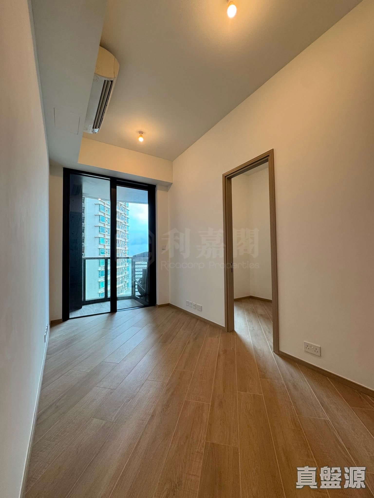 KENNEDY BAY Medium Floor Zone Flat A Central/Sheung Wan/Western District
