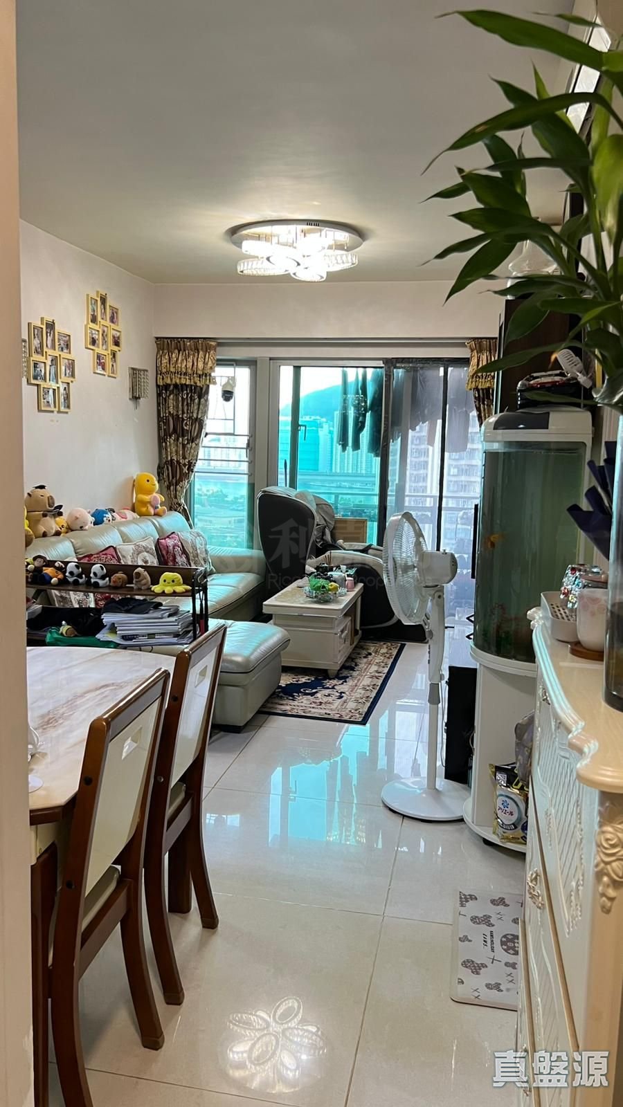 環宇海灣 8座 中層 A室 荃灣
