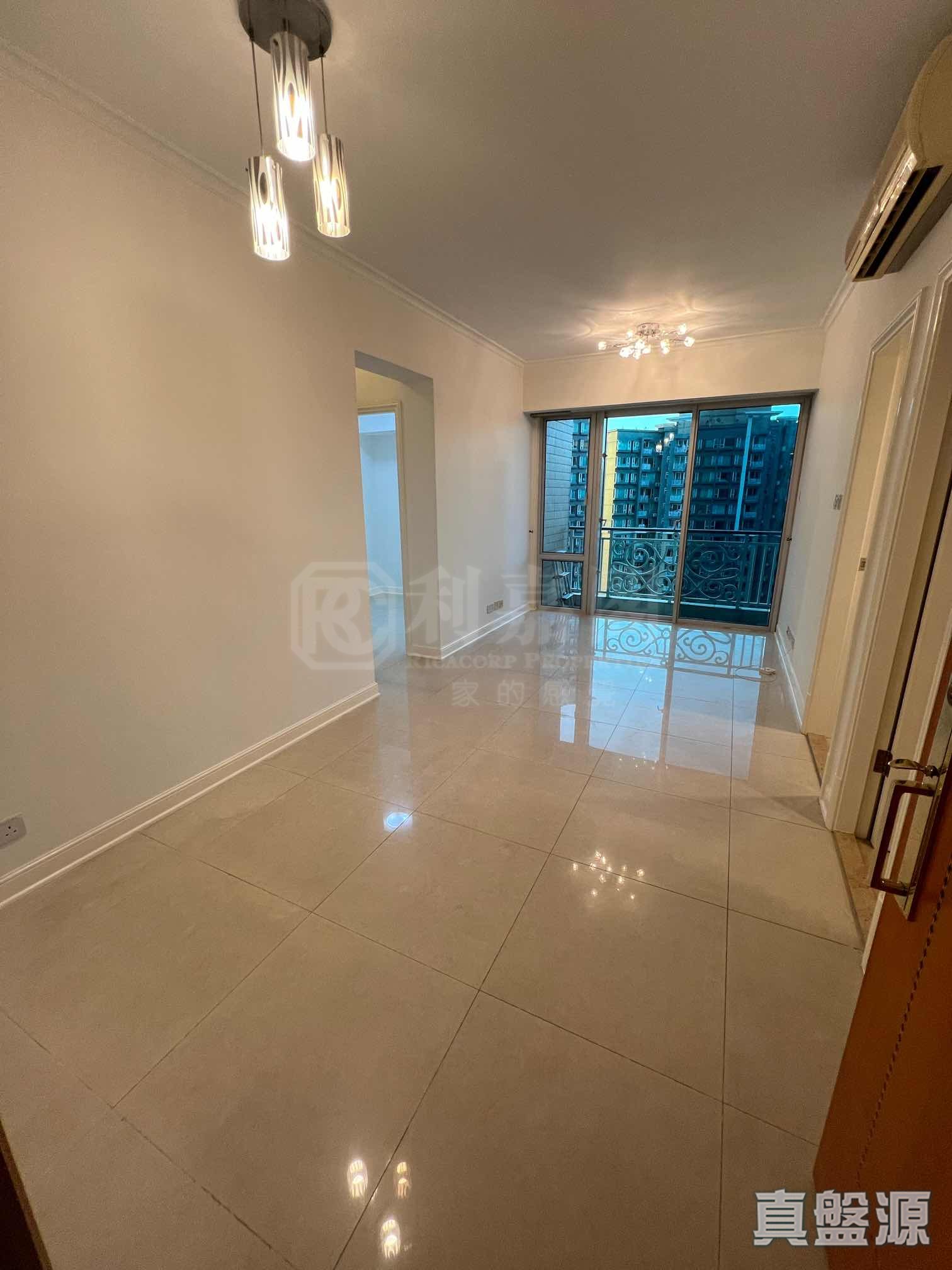 泓景臺 3期 5座 高層 E室 西九龍