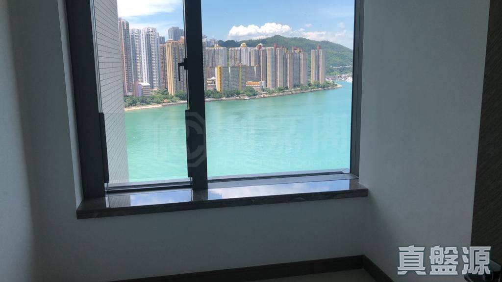 海之戀 3期A 海之戀．愛炫美 2B座 中層 C室 荃灣