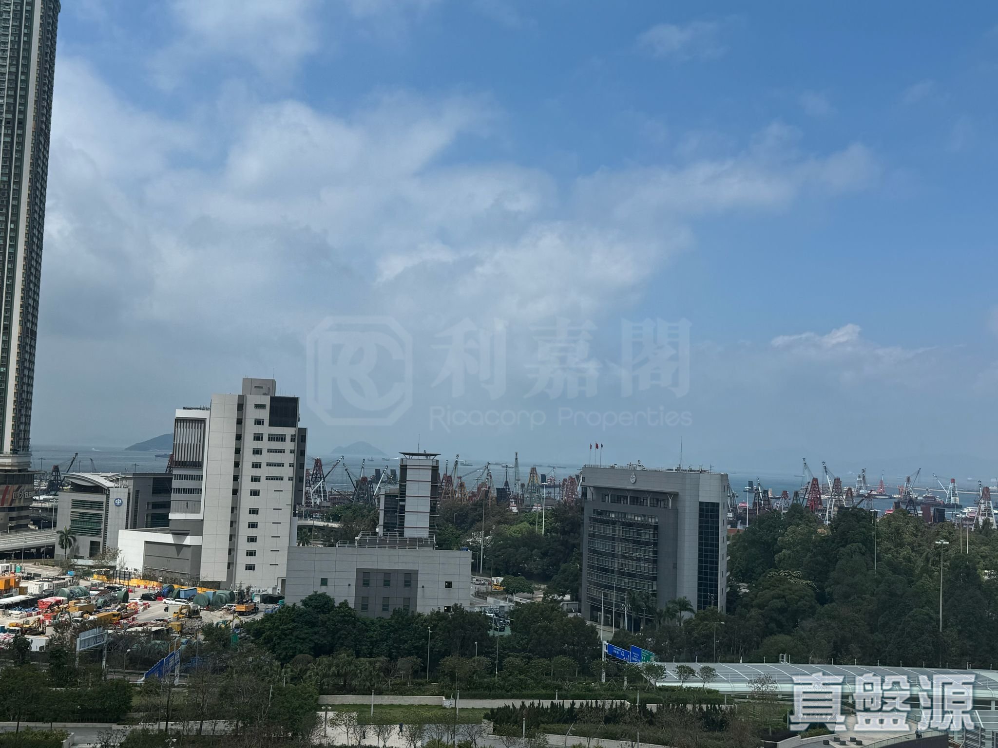 御金．国峰 3座 中层 A室 九龙站/尖沙咀/佐敦