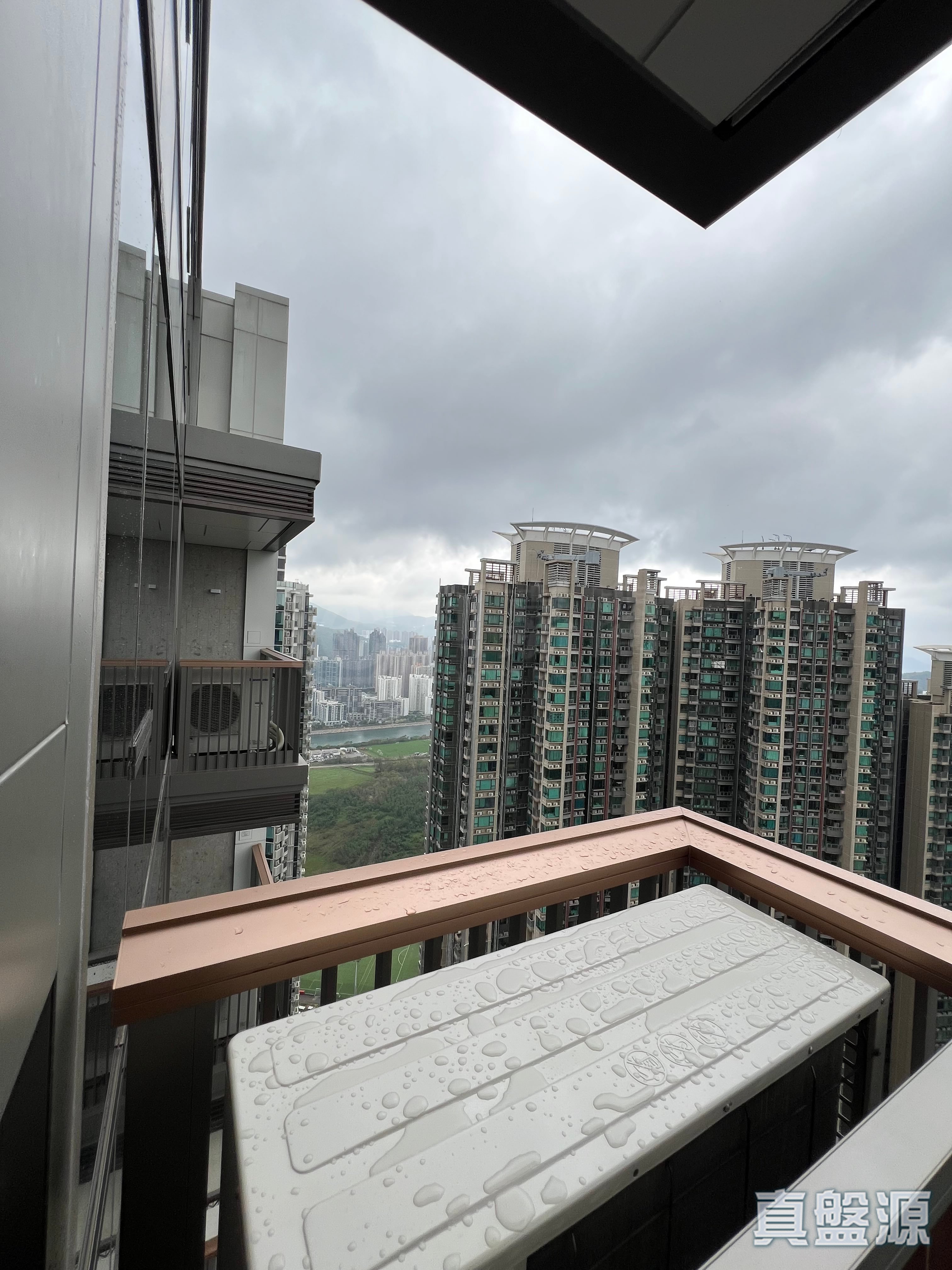 LOHAS PARK PHASE 11B VILLA GARDA I - Tower 1 (1b) Very High Floor Zone Flat F Tseung Kwan O