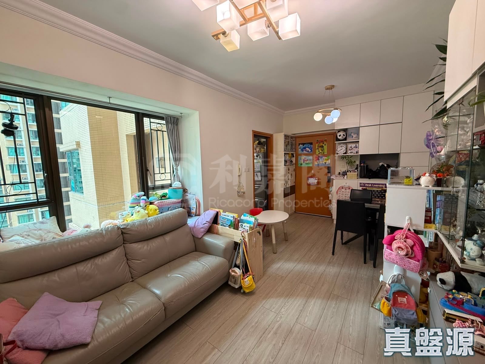 昇悦居 6座 中层 B室 西九龙