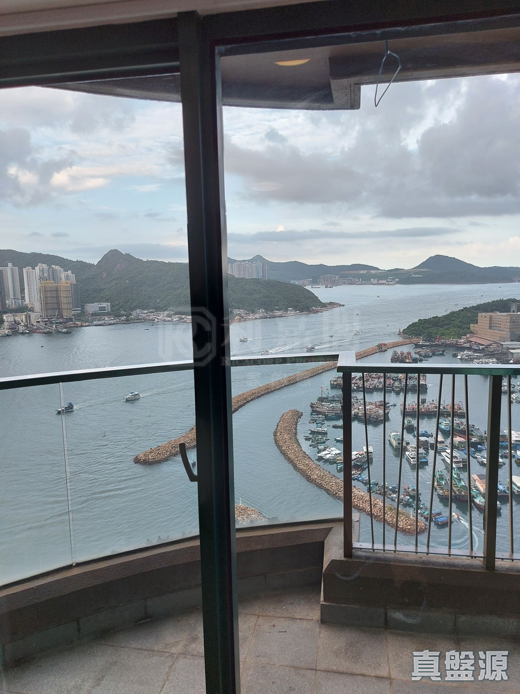 GRAND PROMENADE TOWER 6 Very High Floor Zone Flat B Sai Wan Ho/Shau Kei Wan