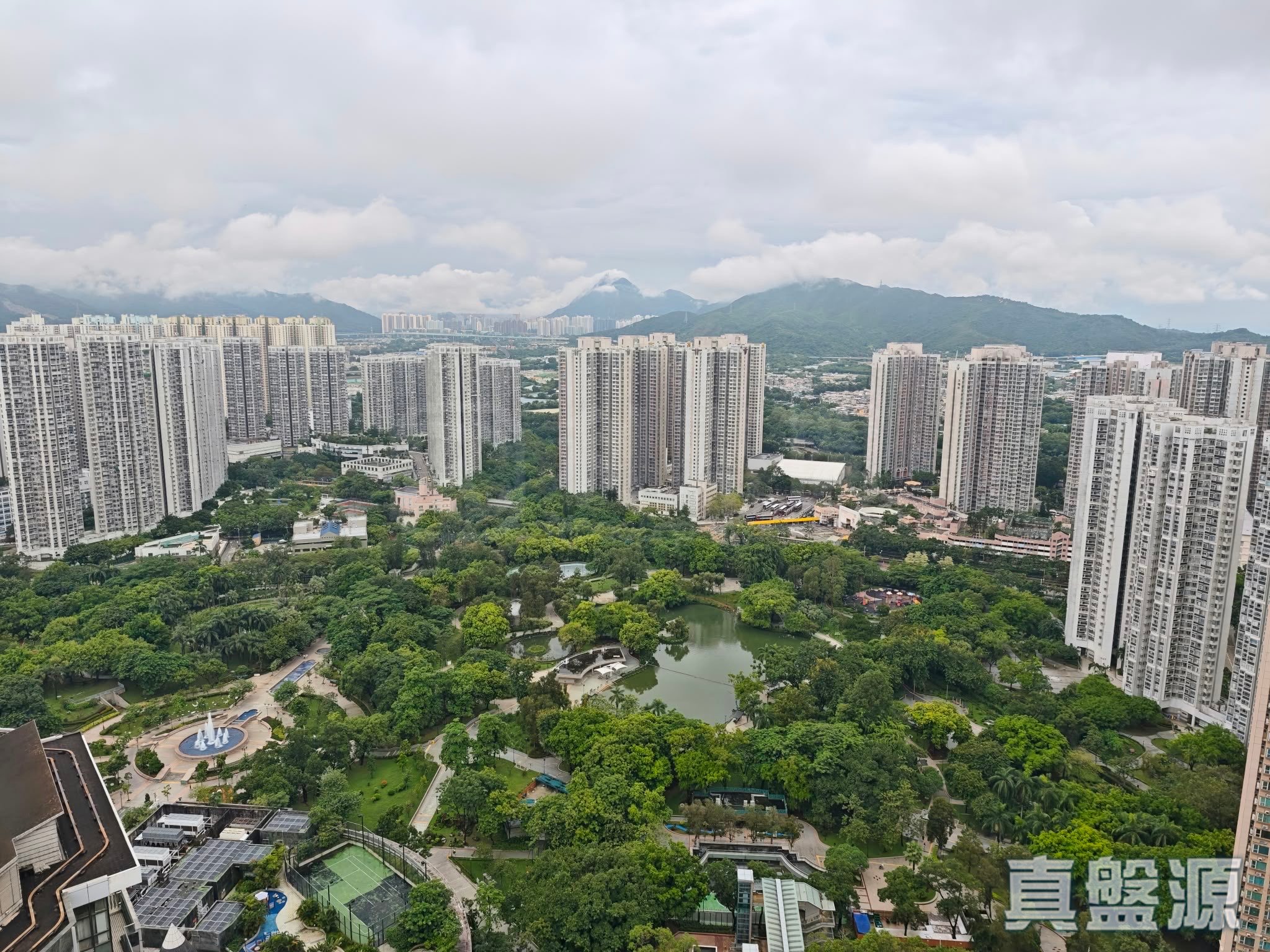 YOHO WEST PHASE 2 YOHO WEST PARKSIDE - Tower 1a Very High Floor Zone Tin Shui Wai