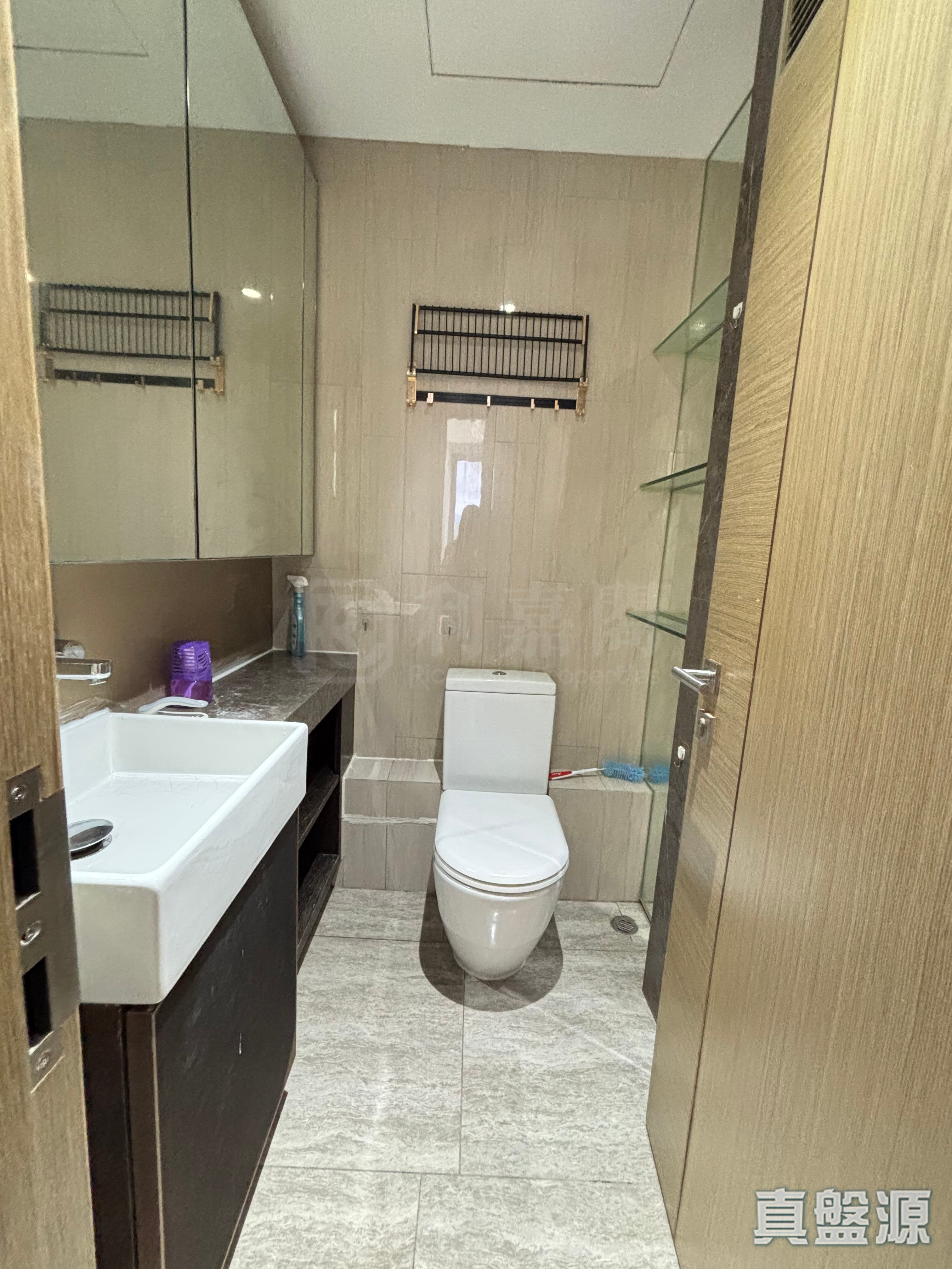 THE REACH TOWER 10 Medium Floor Zone Flat G Yuen Long