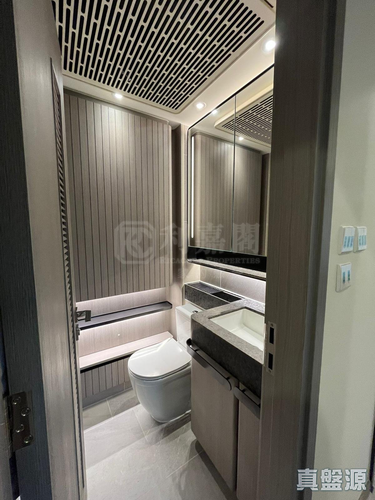 NOVO LAND PHASE 2B - Arreso Tower 1b High Floor Zone Flat F Tuen Mun