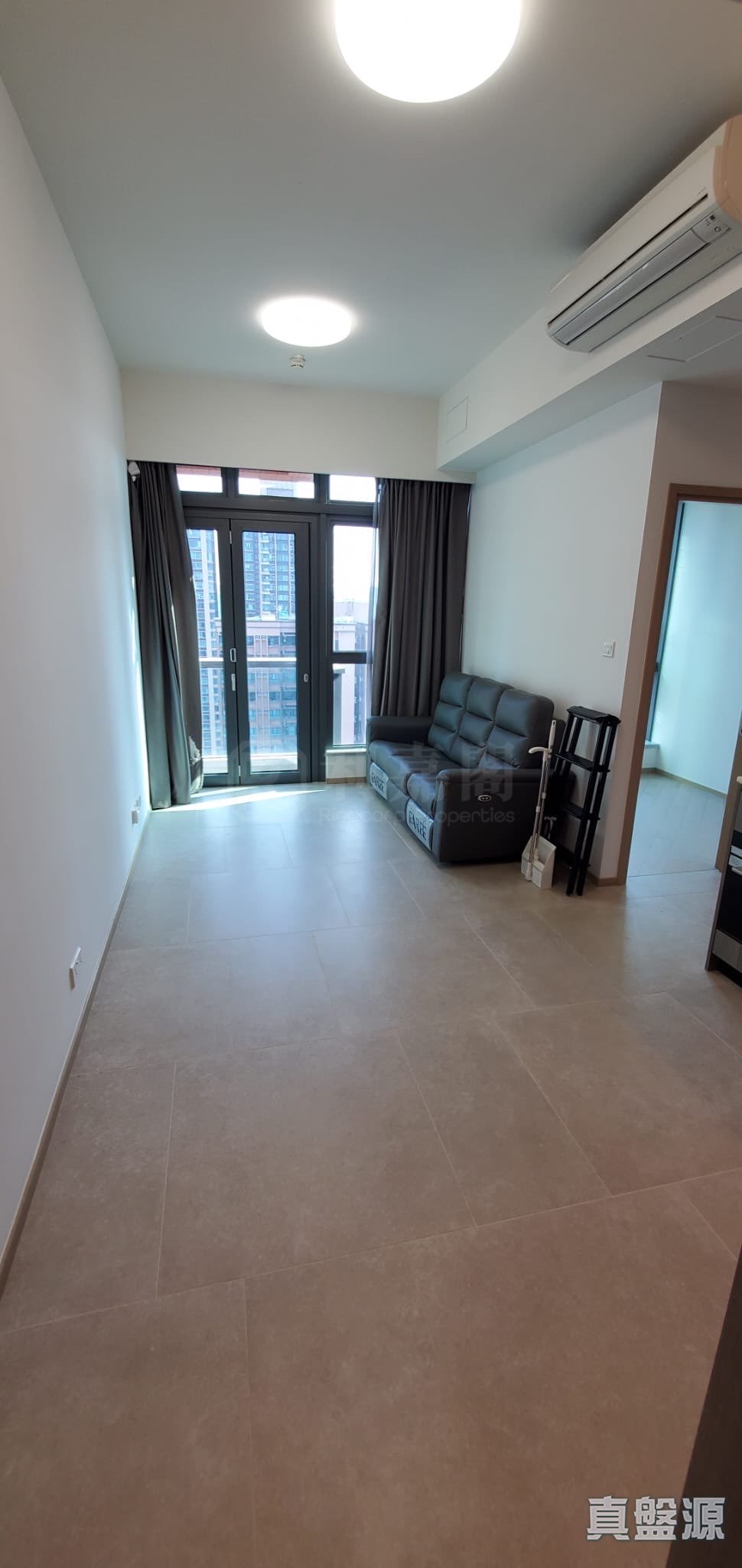 THE YOHO HUB PHASE B - Tower 3 Very High Floor Zone Flat G Yuen Long