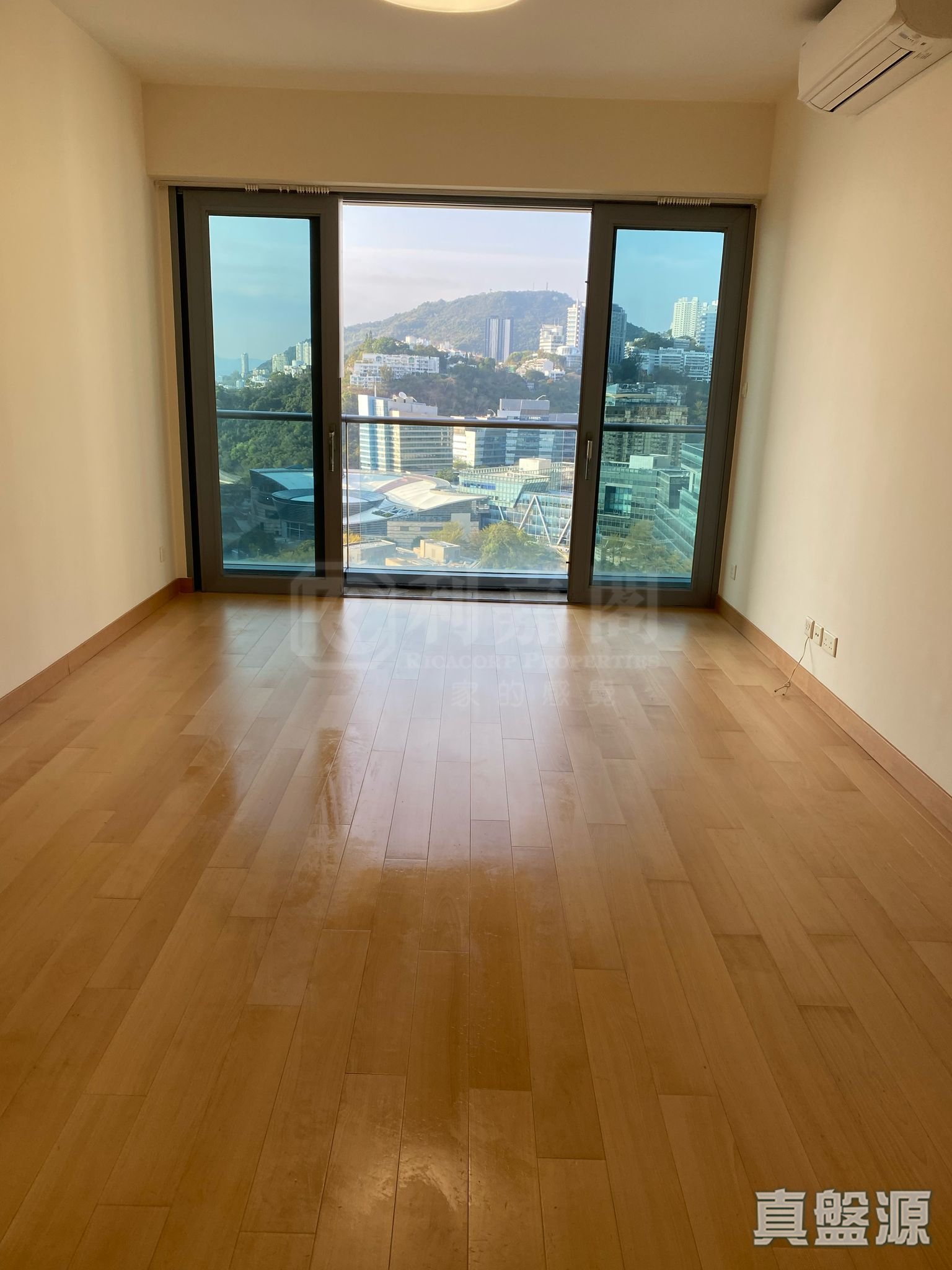 贝沙湾 2期  南岸 1座 中层 C室 贝沙湾