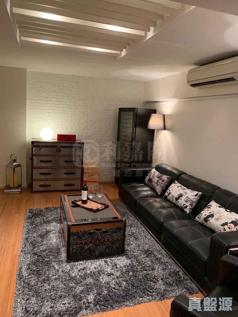 AQUA 33 洋房2 中層 薄扶林