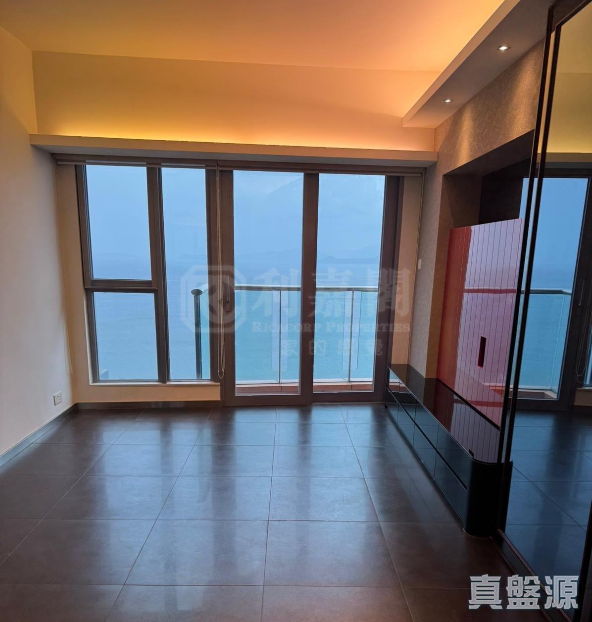 貝沙灣 1期 1座 極高層 B室 貝沙灣