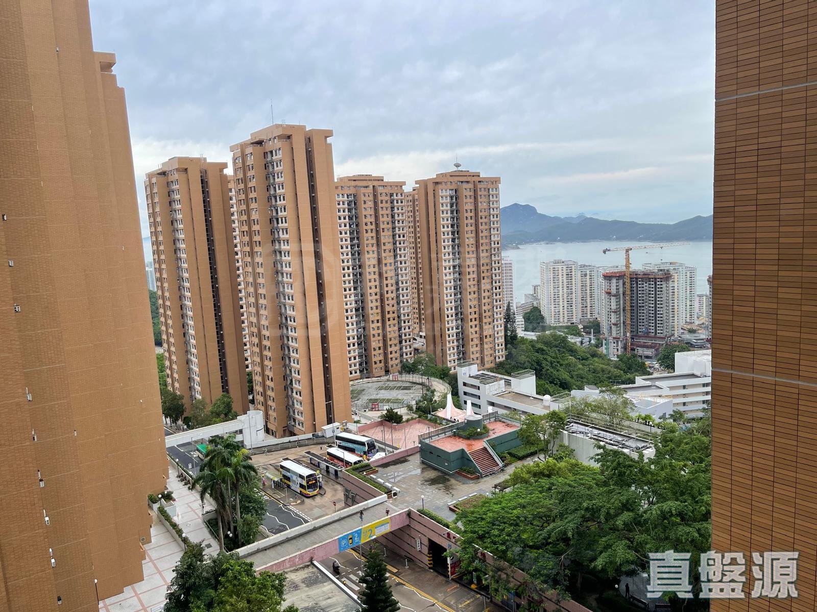CHI FU FA YUEN FU CHUN YUEN (BLOCK H-14) High Floor Zone Flat C Pok Fu Lam
