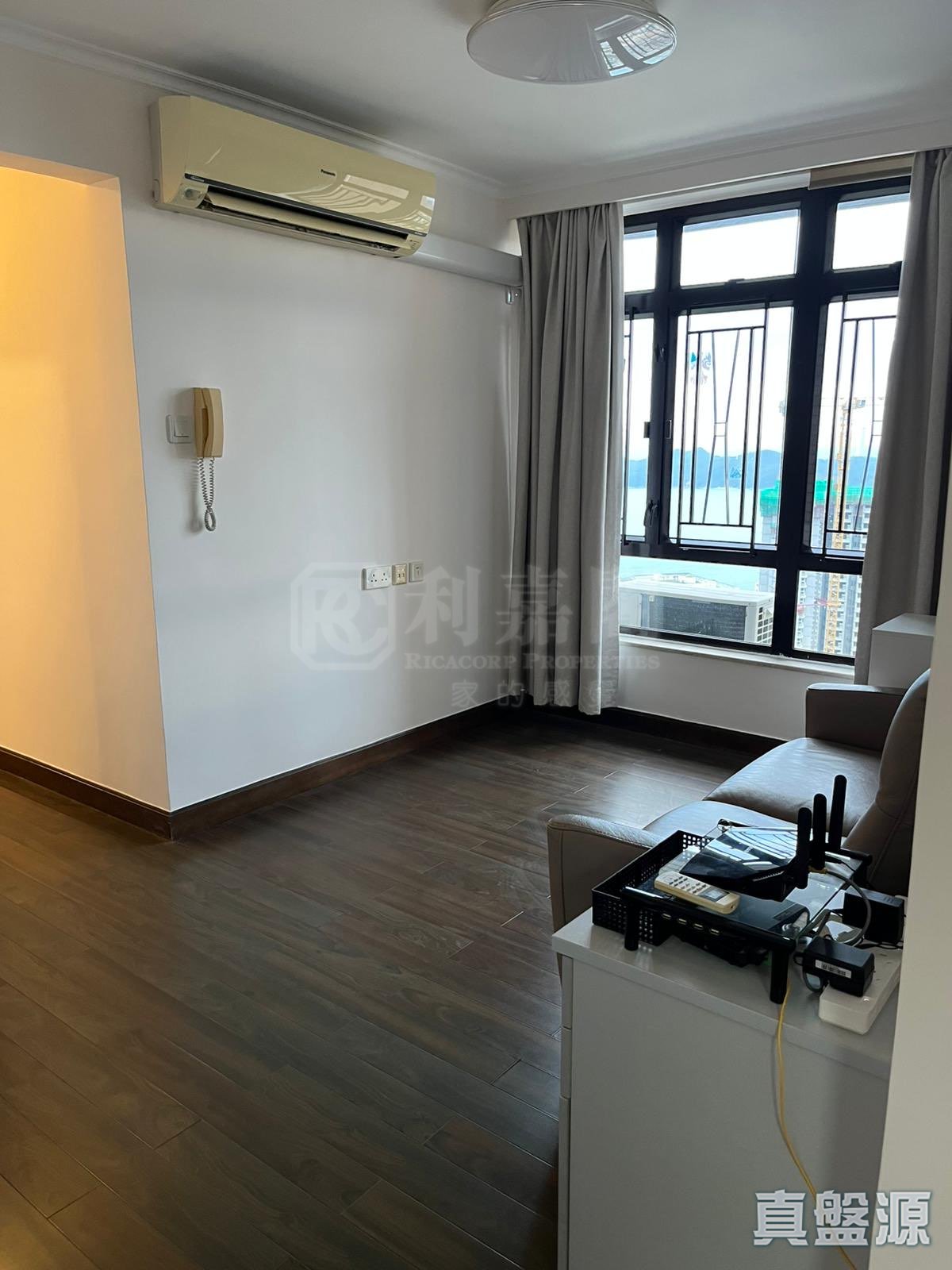 置富花園 富景苑 (H-4座) 極高層 G室 薄扶林