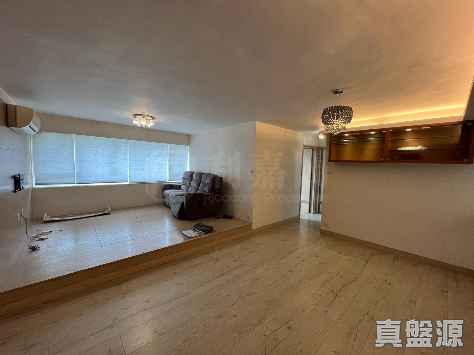 BAGUIO VILLA BLOCK 19 High Floor Zone Flat B Pok Fu Lam