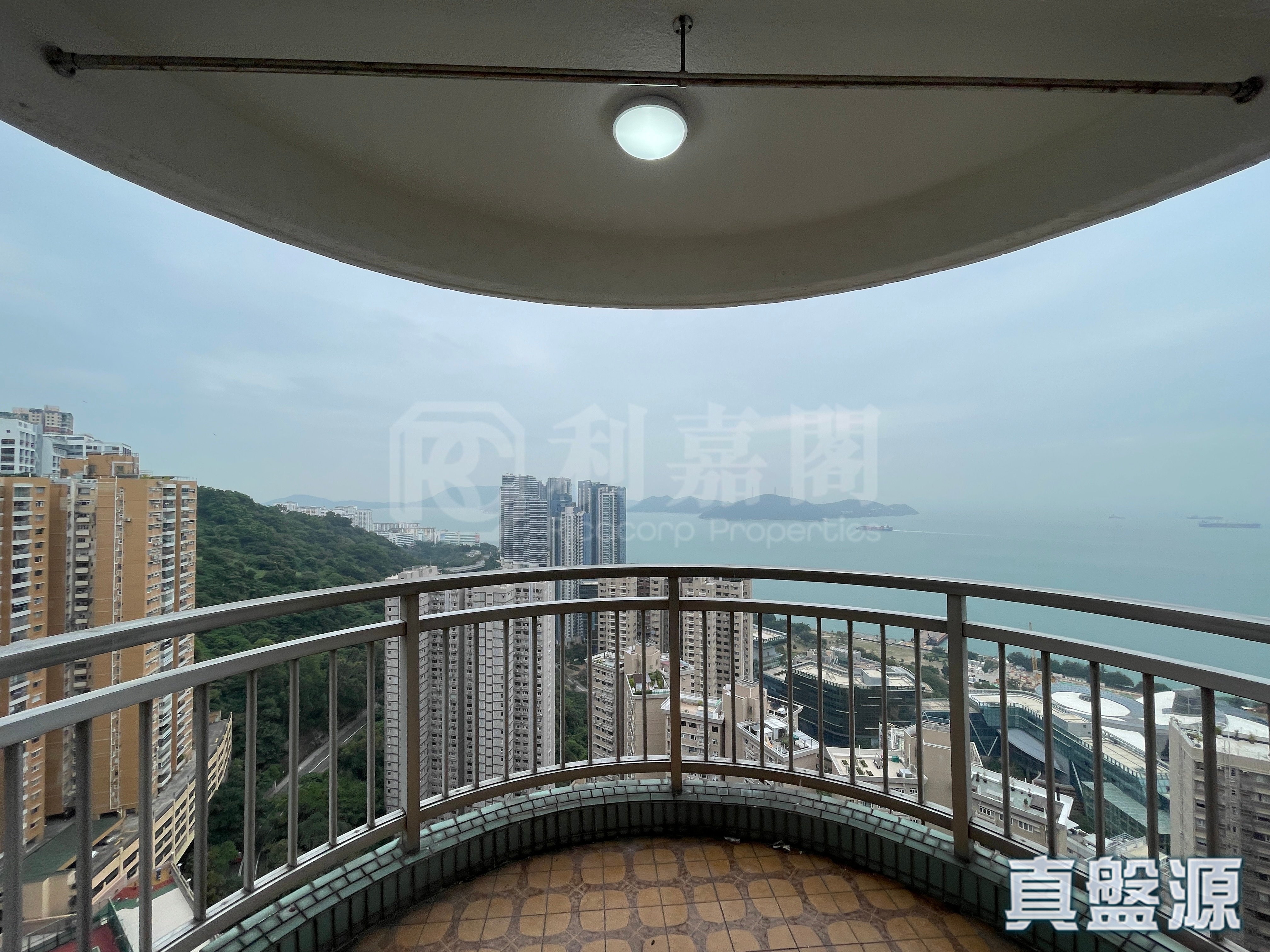 碧瑤灣 19座 極高層 D室 薄扶林