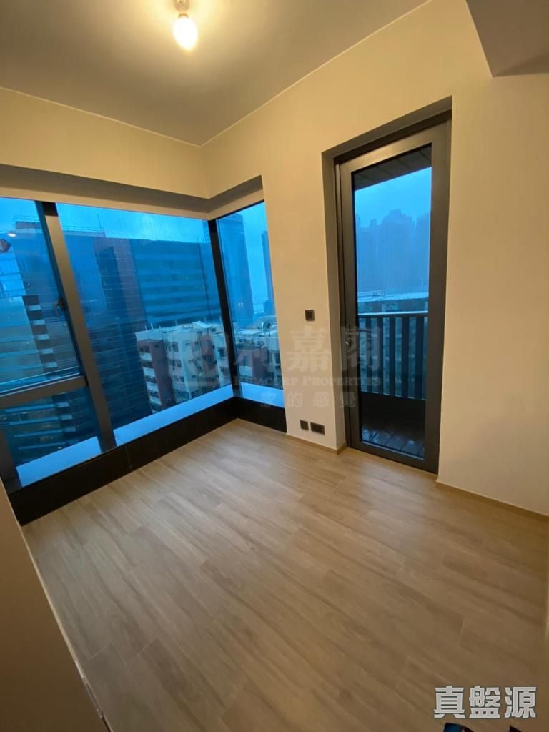 利奧坊．凱岸 1座 高層 A室 奧運站/南昌