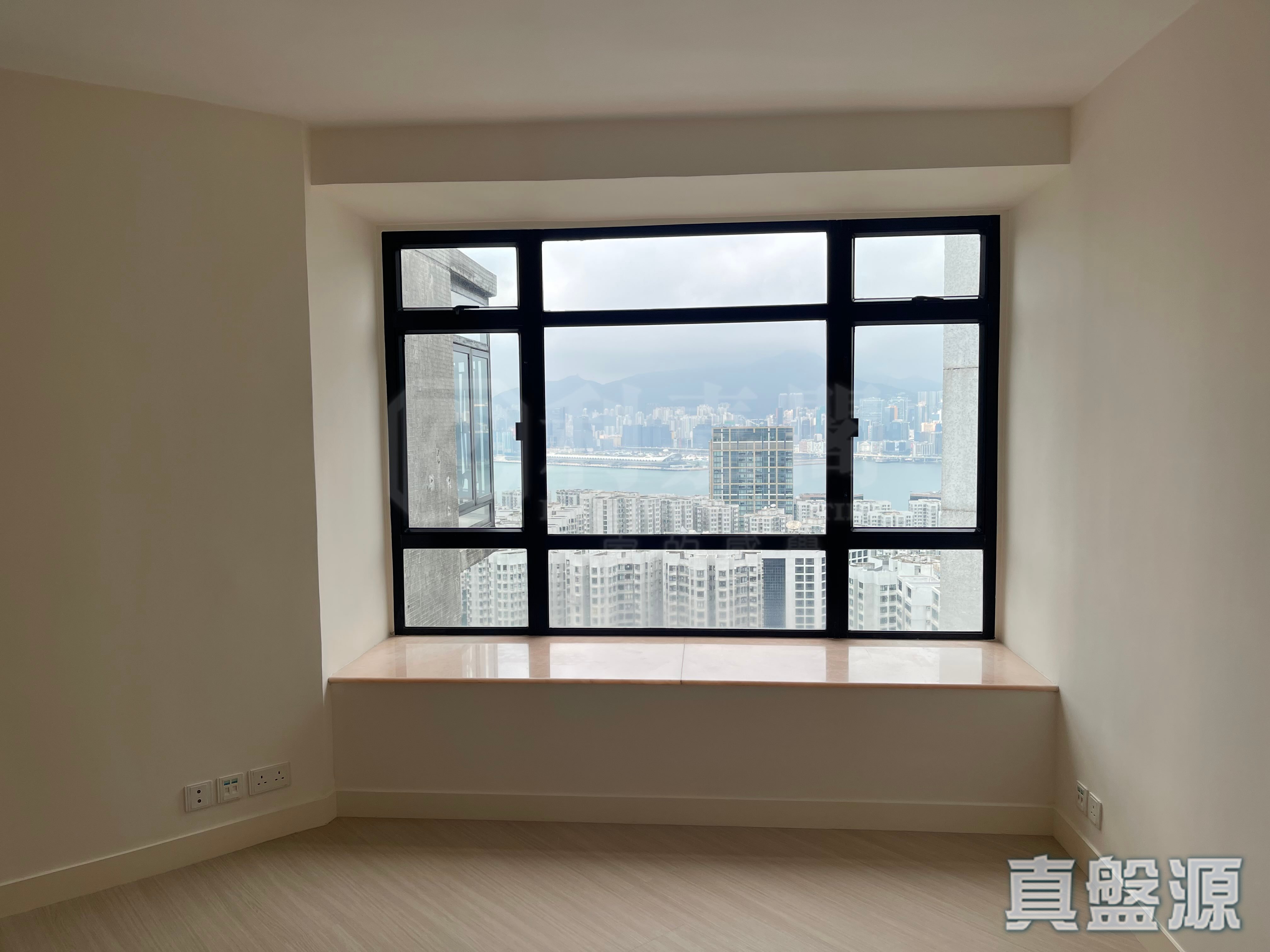 康怡花园 E座 (1-8室) 极高层 8室 康怡/鰂鱼涌/太古城