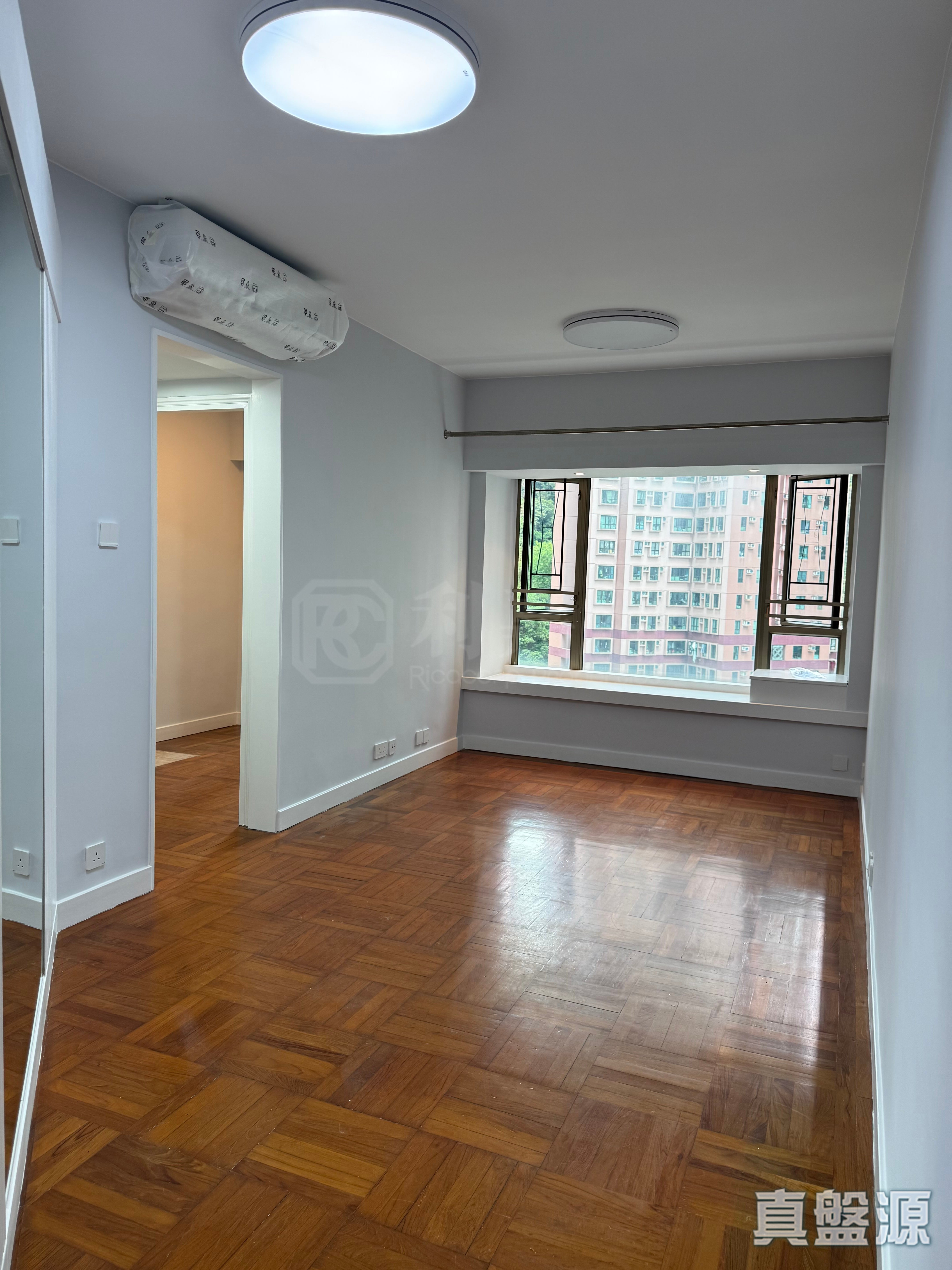 SERENADE COVE TOWER A Medium Floor Zone Flat 8 Tsuen Wan