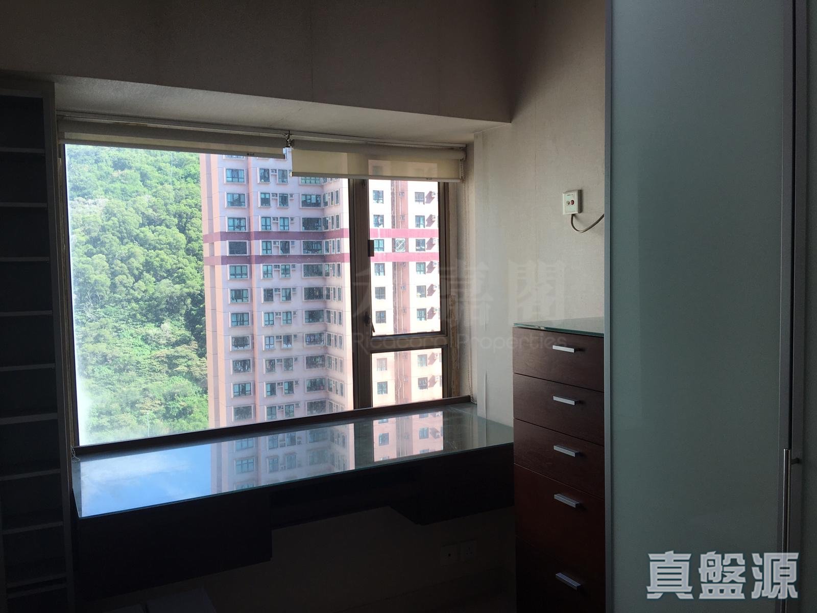 SERENADE COVE TOWER B Very High Floor Zone Flat 8 Tsuen Wan
