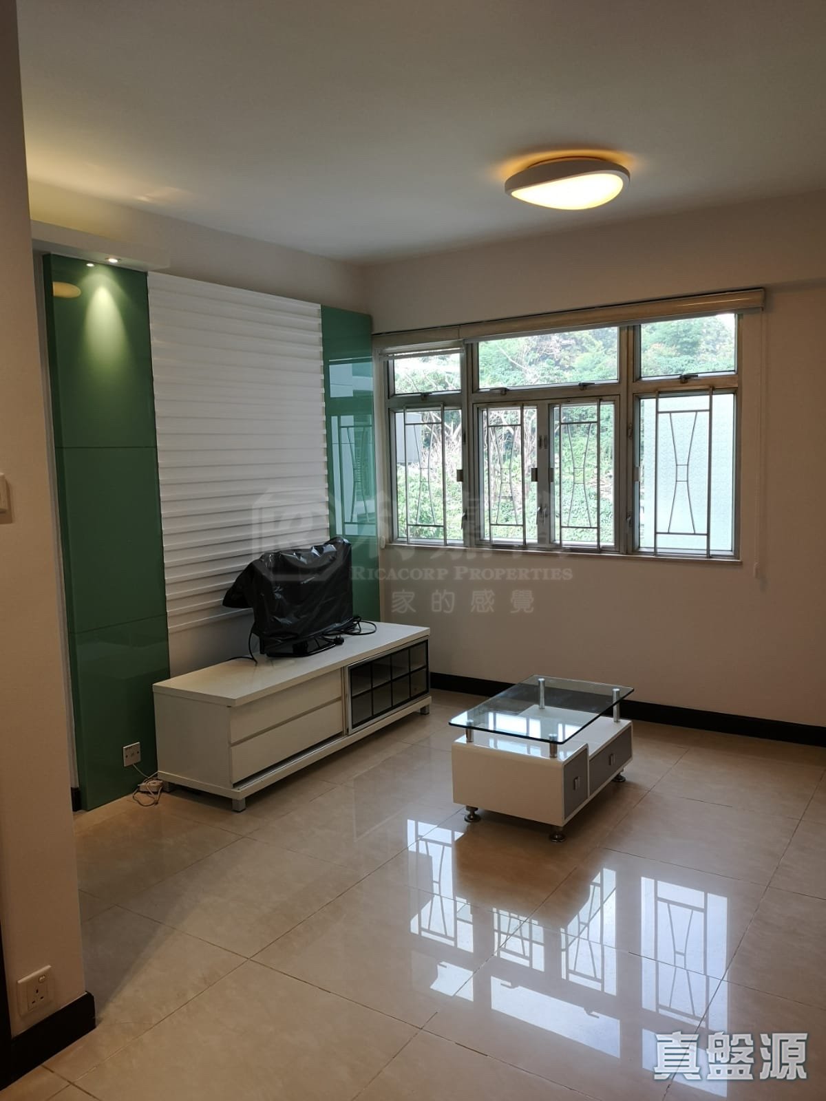 麗城花園 1期 3座 低層 F室 荃灣