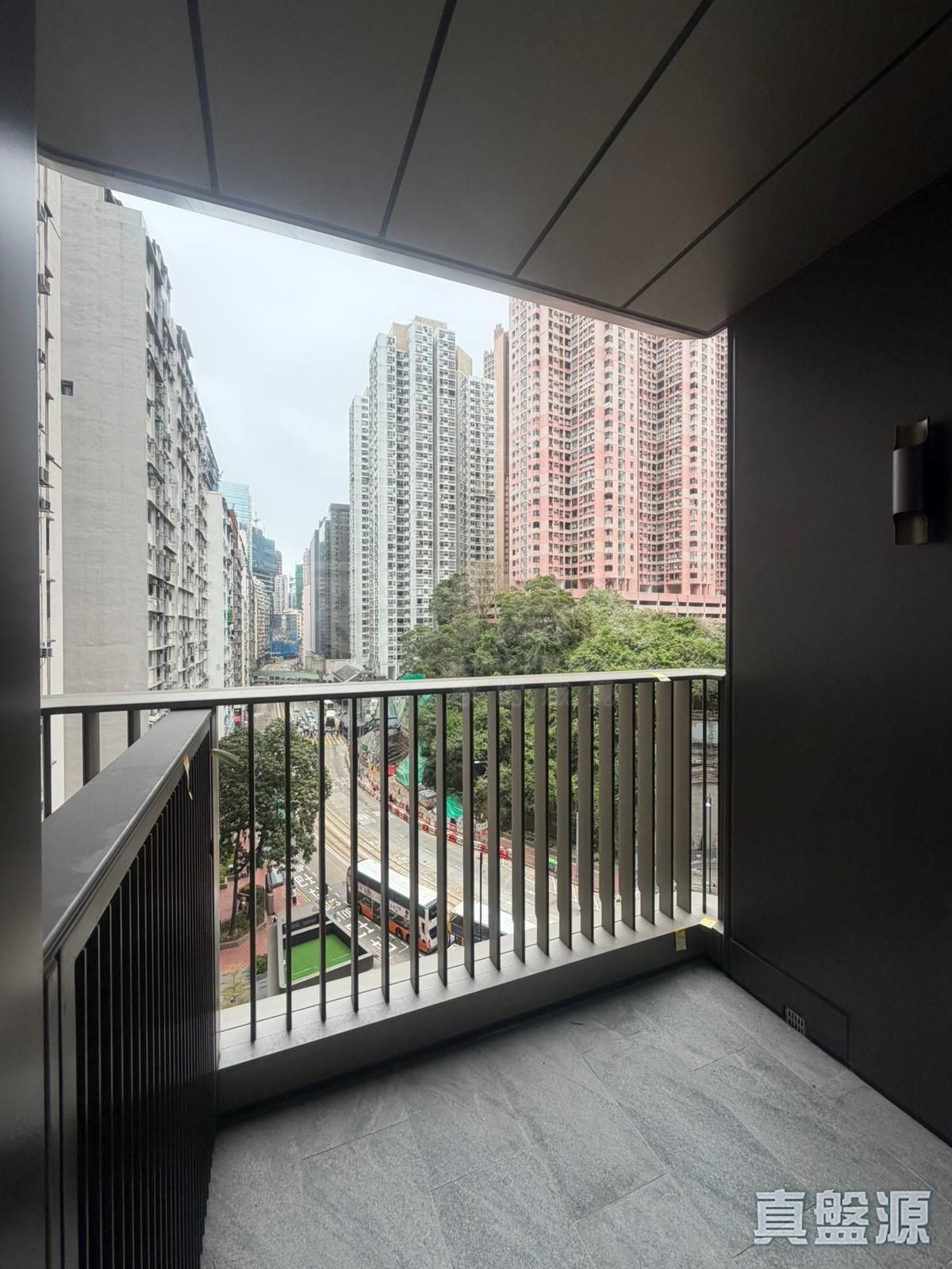 101 KINGS ROAD Low Floor Zone Flat J North Point/North Point Mid-Levels