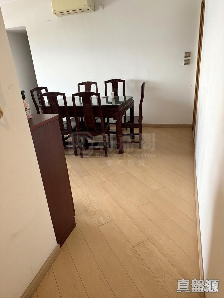 溱柏 5座 中層 A室 元朗