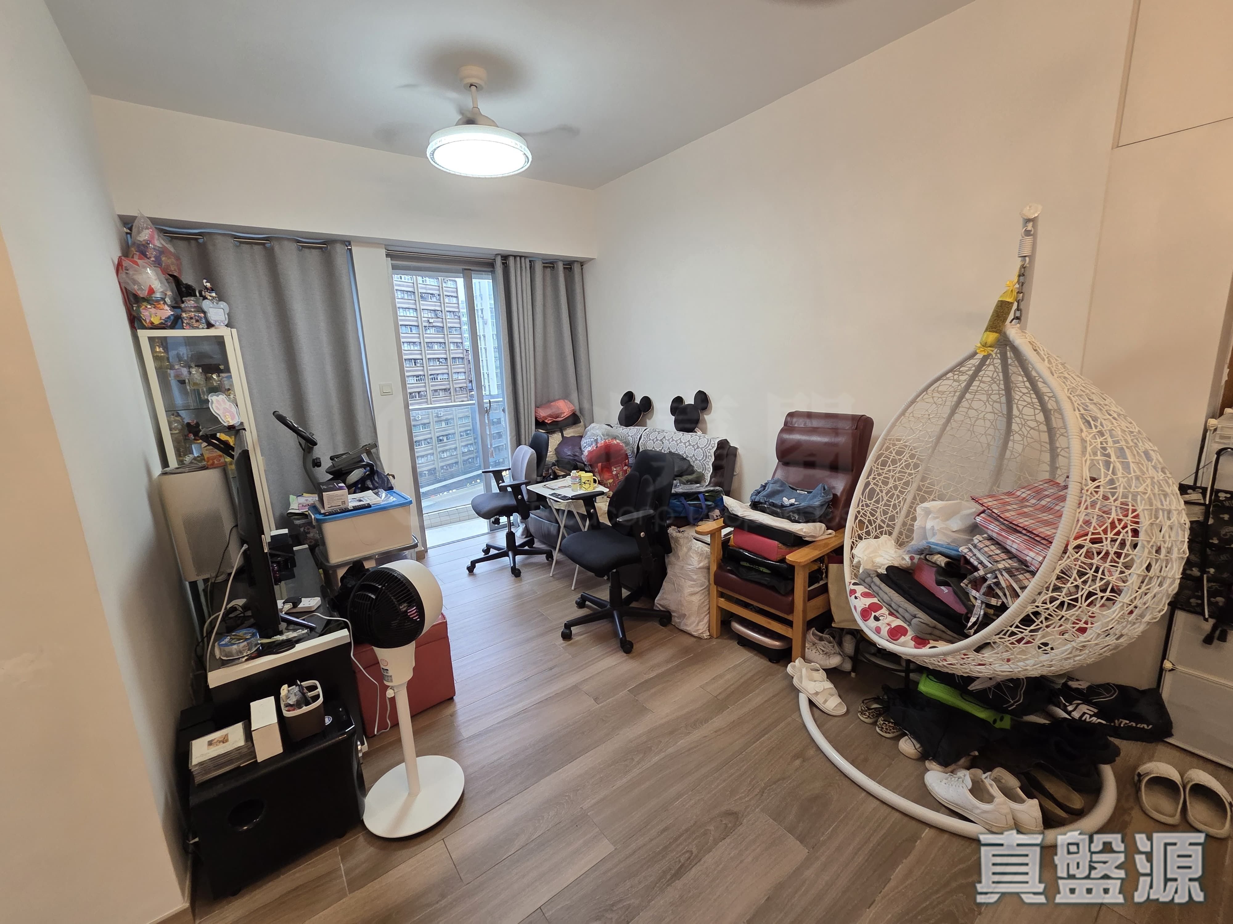 翠峰28 B室 西九龙