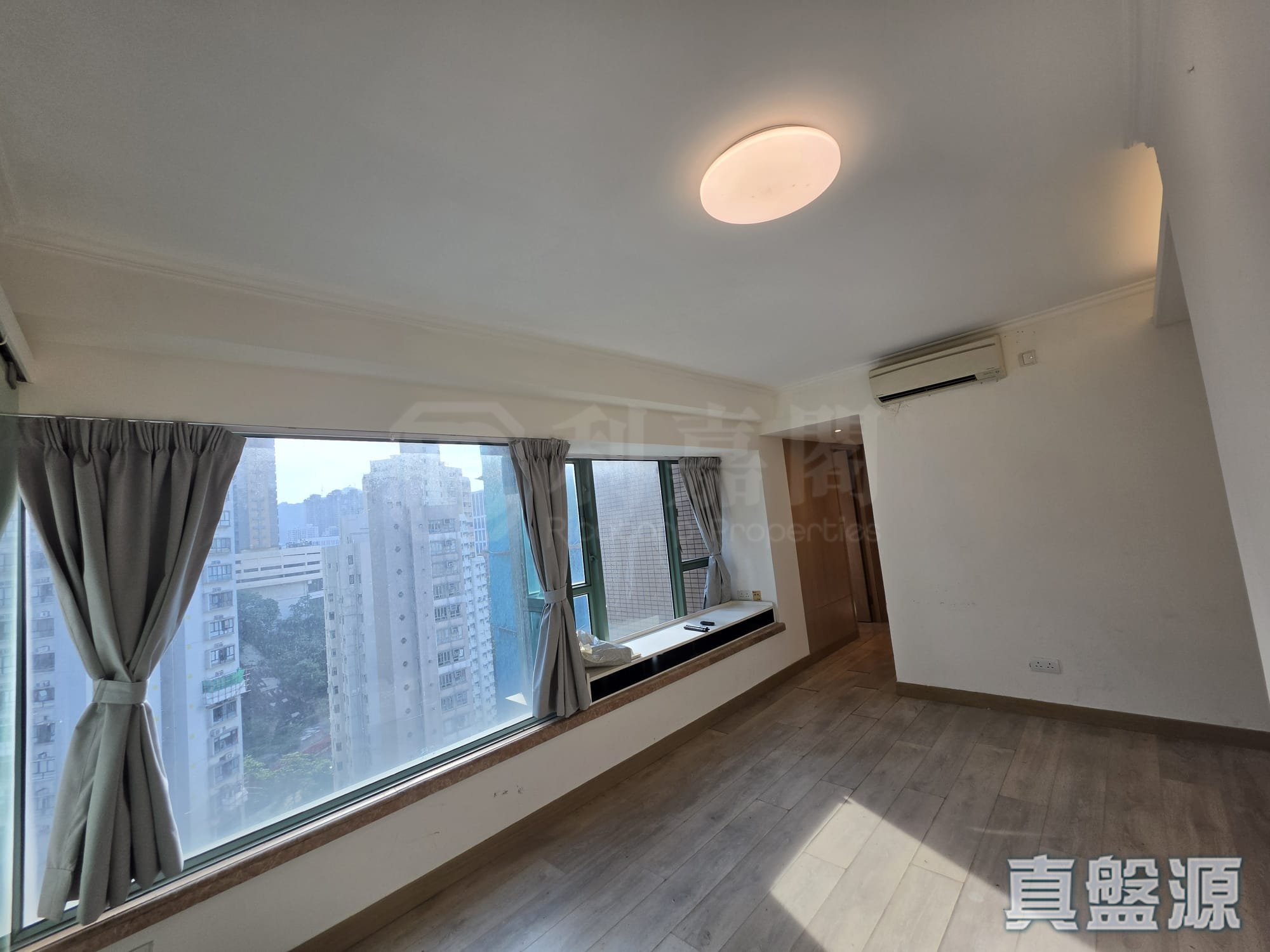 VILLA D' ARTE High Floor Zone Flat C Happy Valley/Mid-Levels East