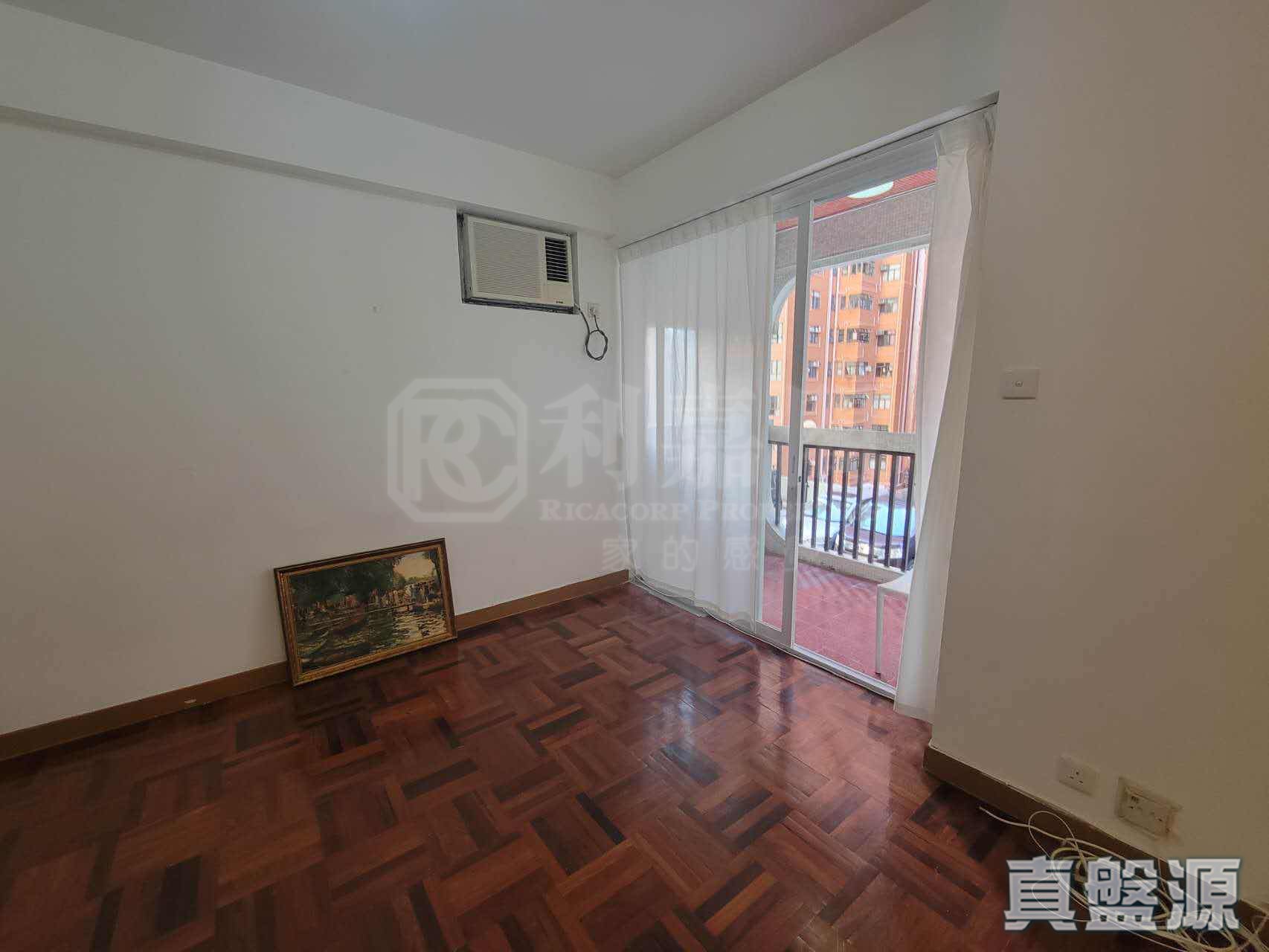 DRAGON COURT BLOCK B Low Floor Zone Flat 3 North Point/North Point Mid-Levels