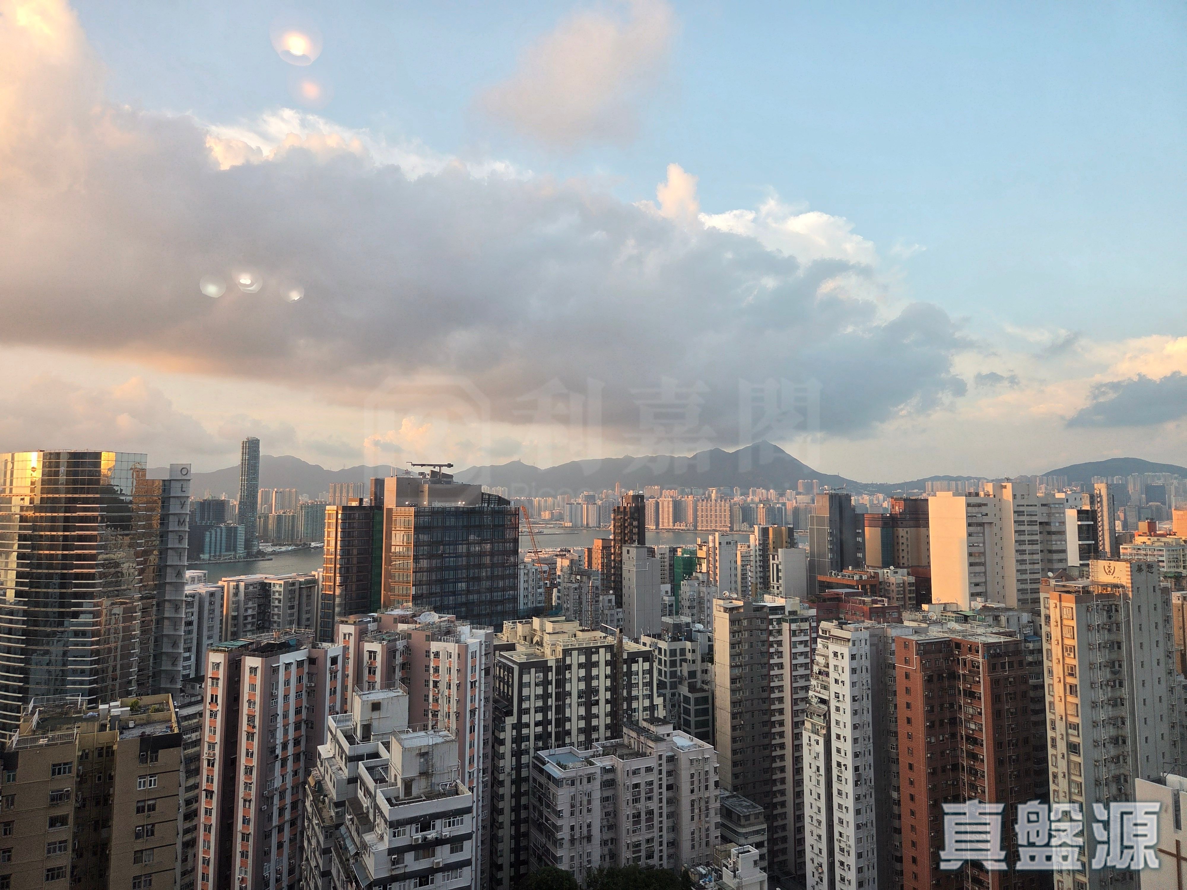 LE SOMMET BLOCK 2 High Floor Zone Flat B North Point/North Point Mid-Levels