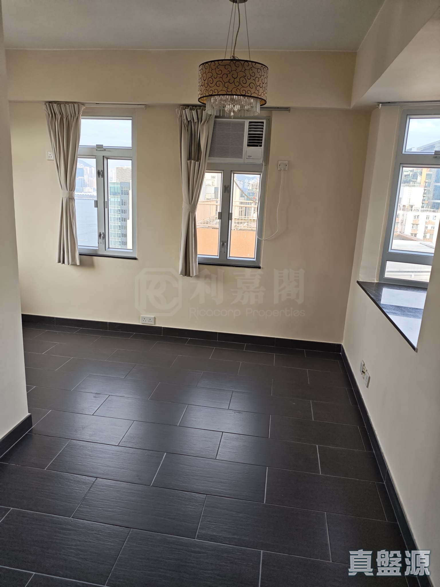 嘉興大廈 極高層 D室 北角/北角半山