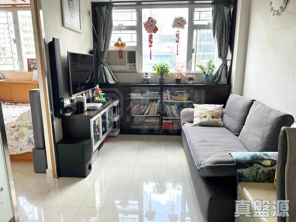 KAM PING MANSION BLOCK A Very High Floor Zone Flat 4 North Point/North Point Mid-Levels