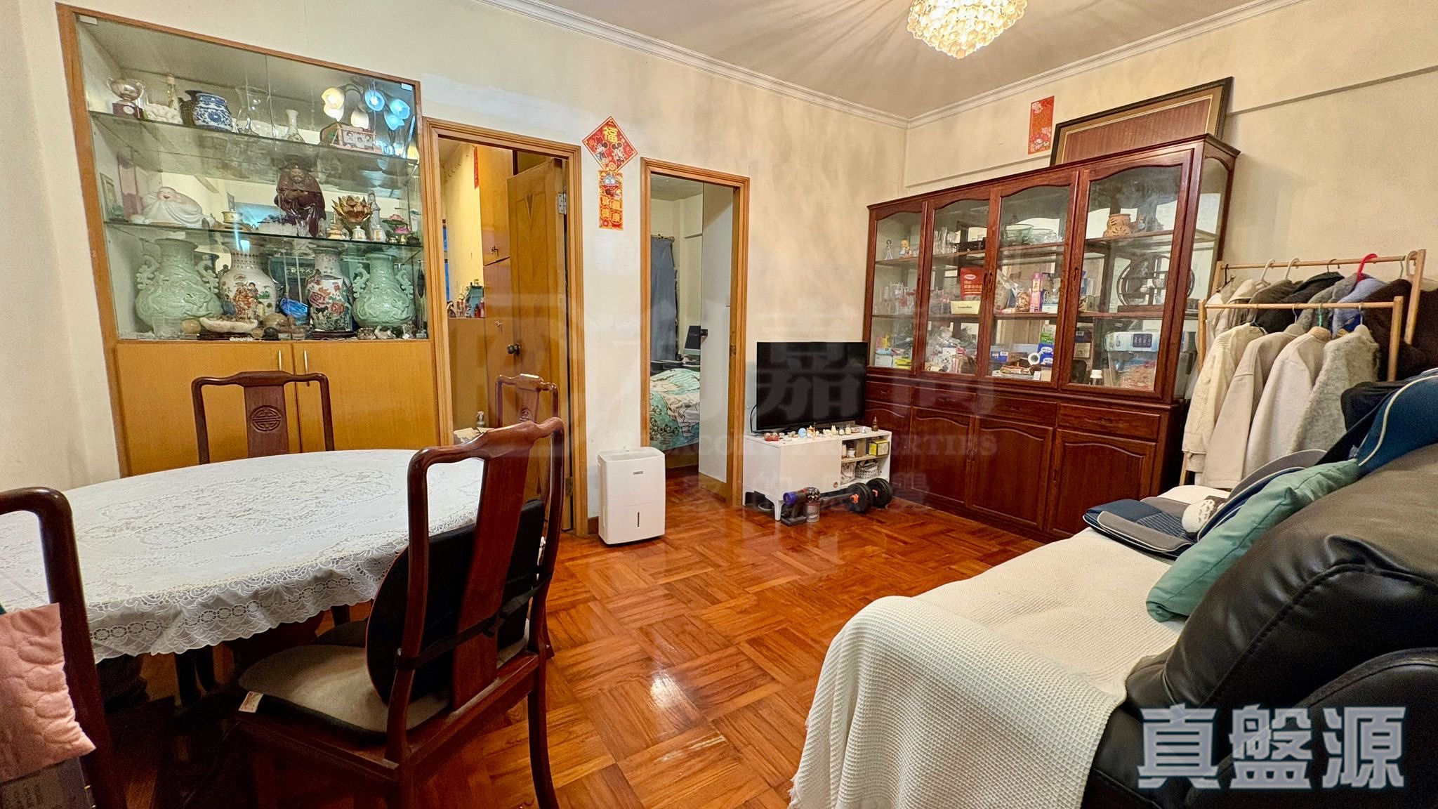 KAM PING MANSION BLOCK B High Floor Zone Flat 5 North Point/North Point Mid-Levels